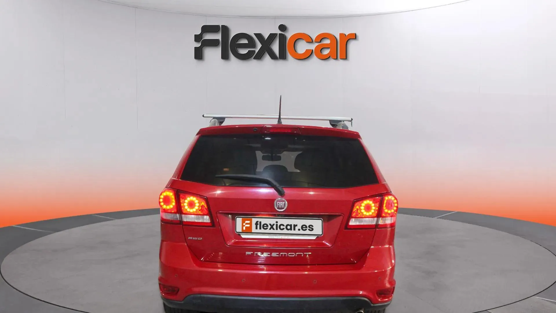 Fiat Freemont Black Code AWD 2.0 16v Diésel aut. - foto 6