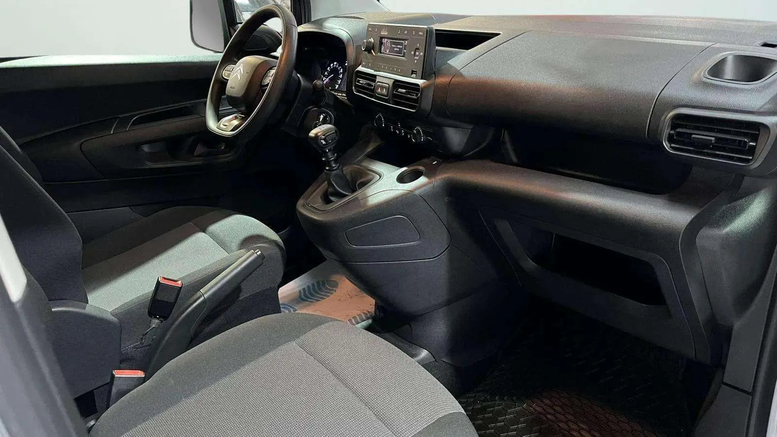 Citroën Berlingo Talla M BlueHDi 100 Plus - foto 8