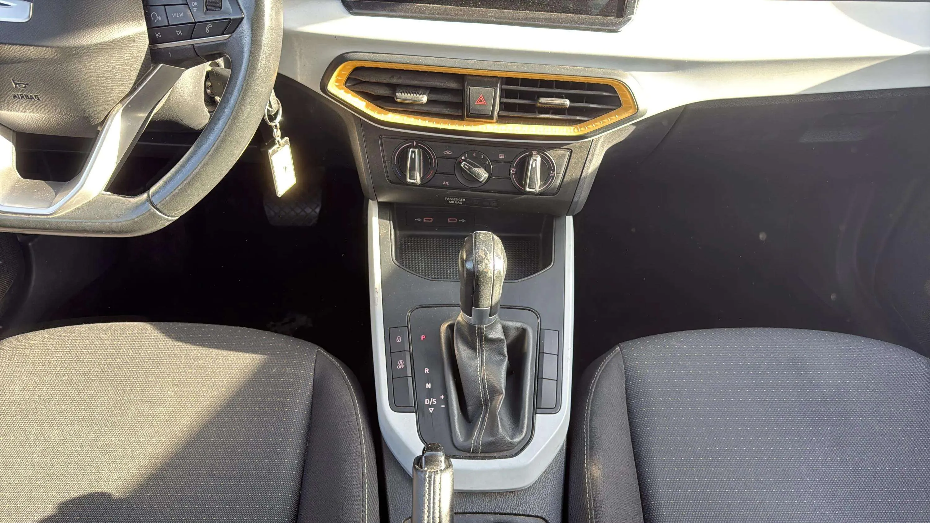 SEAT Arona 1.0 TSI DSG Style XM - foto 15