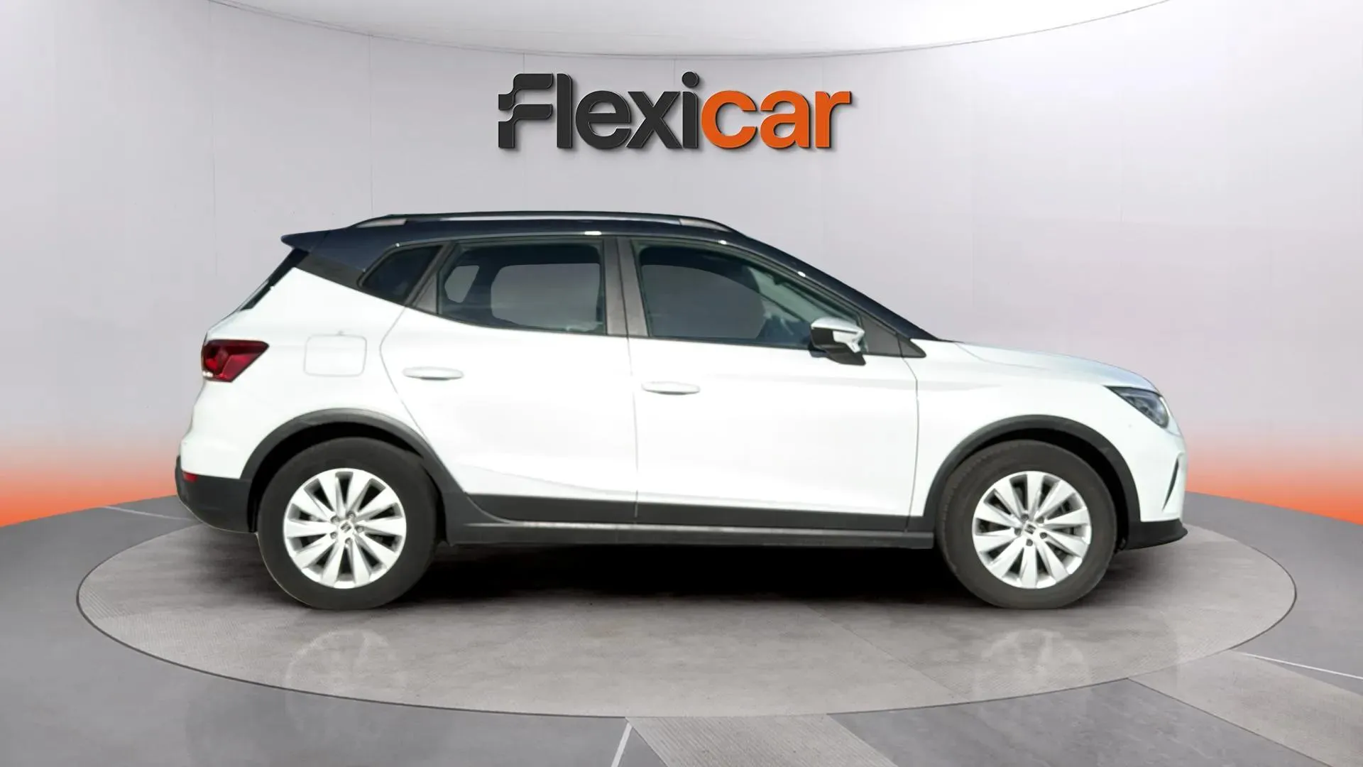 SEAT Arona 1.0 TSI DSG Style XM - foto 8