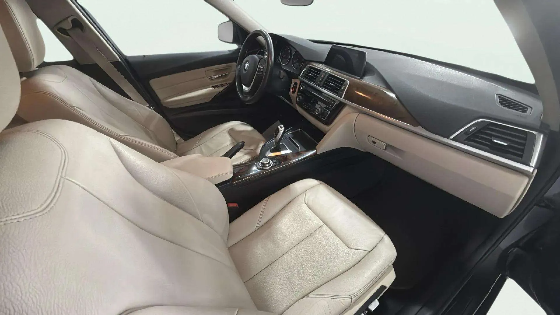 BMW Serie 3 320d Touring - foto 11