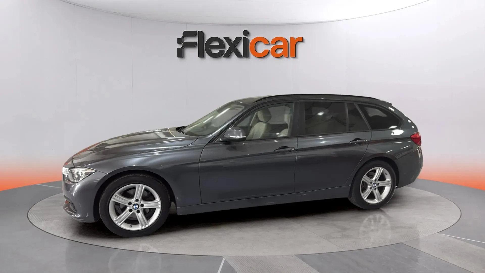BMW Serie 3 320d Touring - foto 4