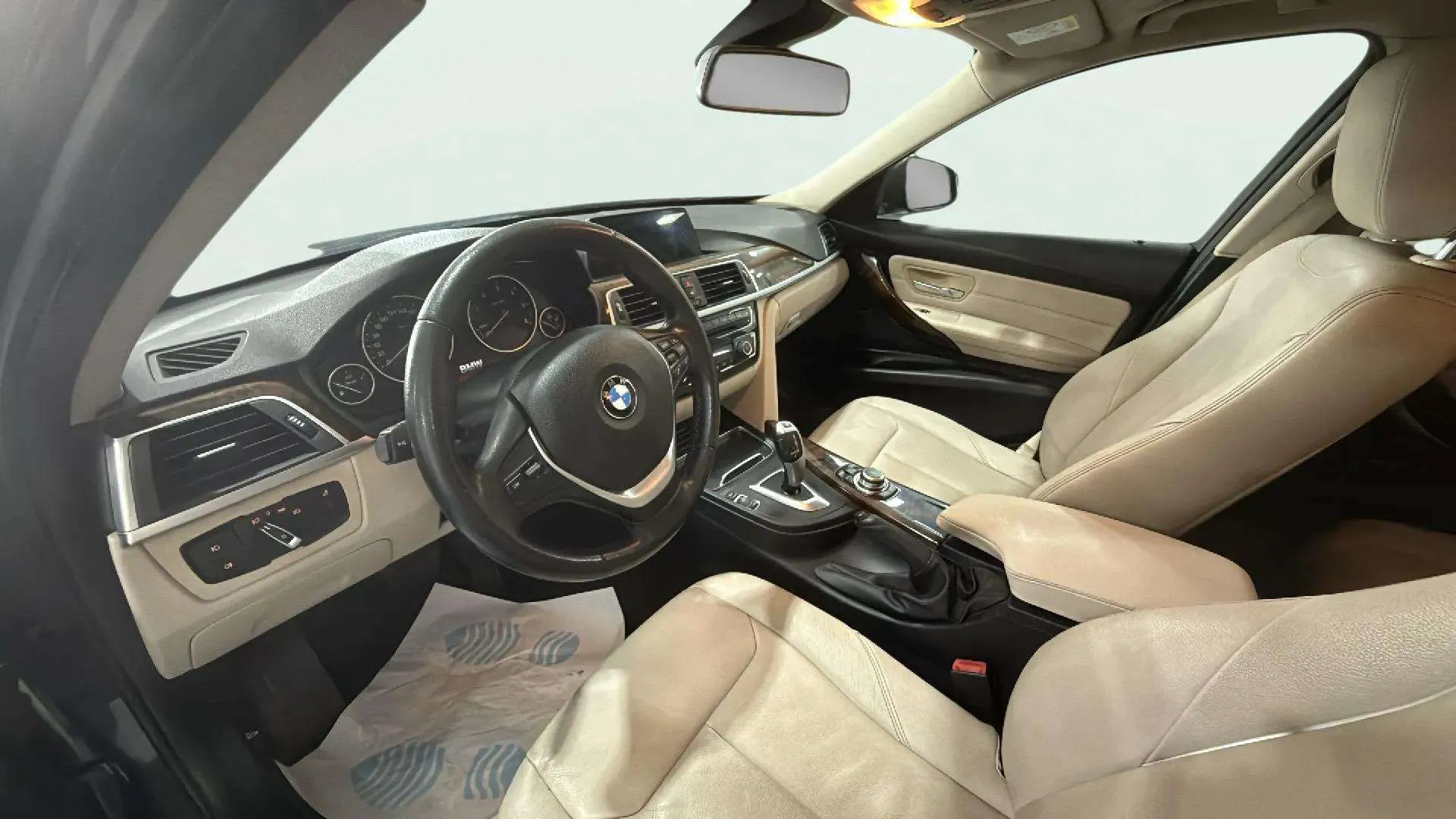 BMW Serie 3 320d Touring - foto 6
