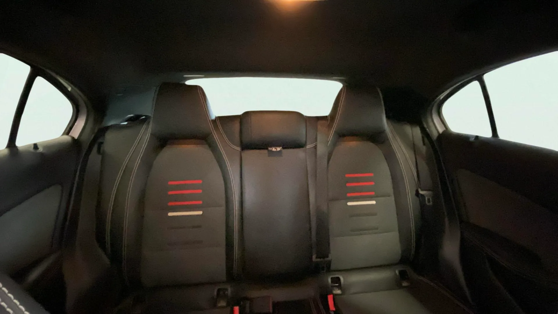 Mercedes-Benz Clase A A 180 - foto 11