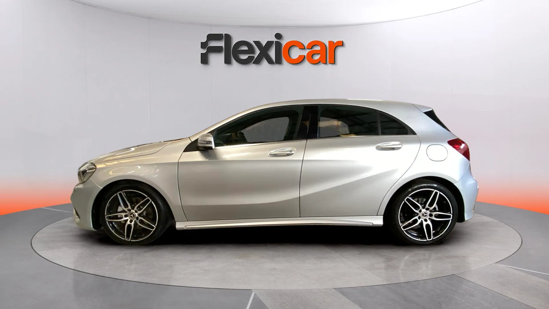 Mercedes-Benz Clase A A 180 - foto 5