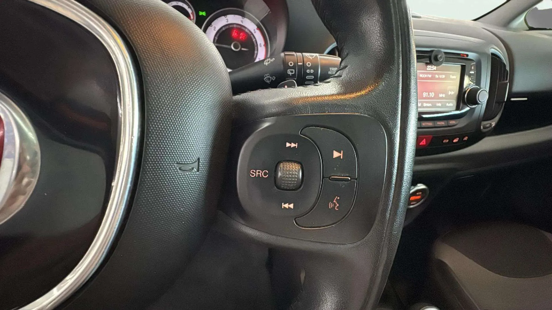 Fiat 500L 1.3 16v MultiJet II - foto 12