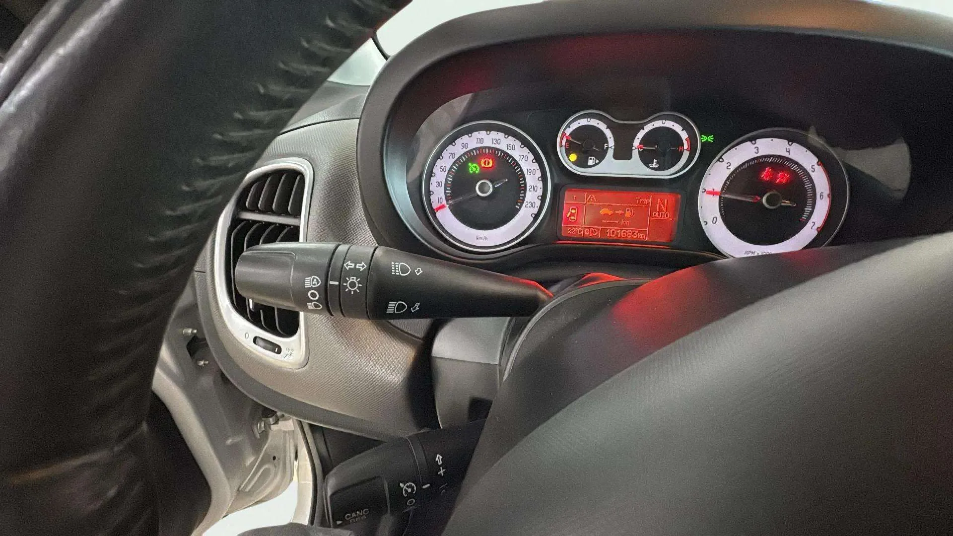 Fiat 500L 1.3 16v MultiJet II - foto 7