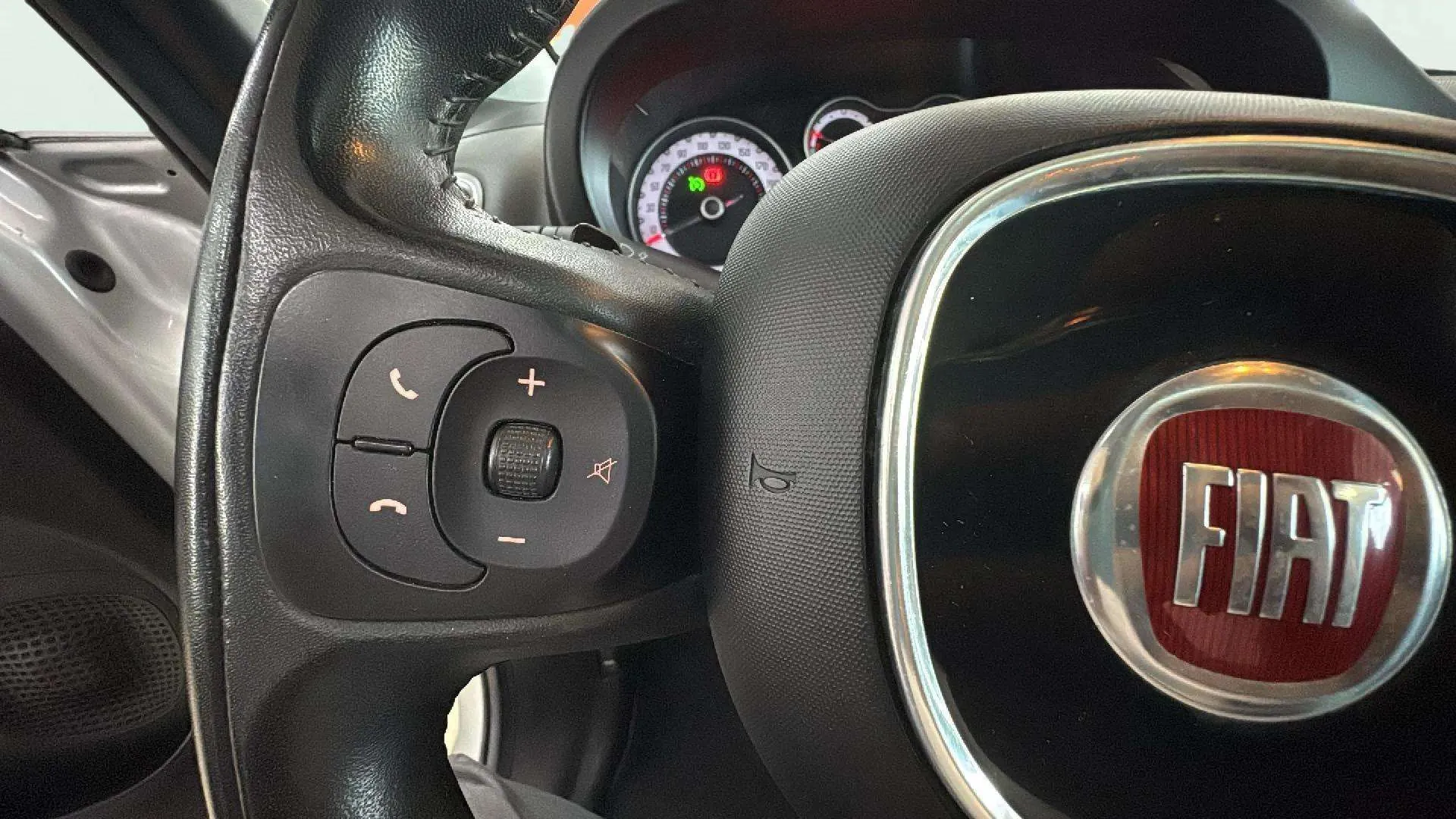 Fiat 500L 1.3 16v MultiJet II - foto 11