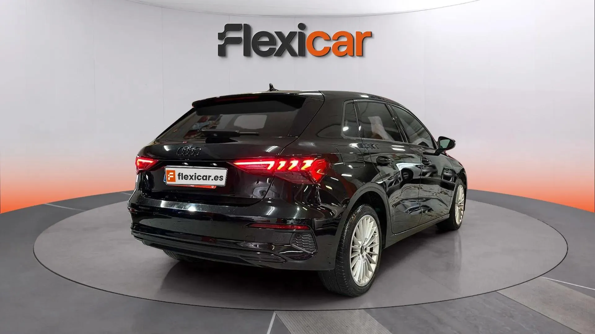 Audi A3 Sportback 30 TDI - foto 7