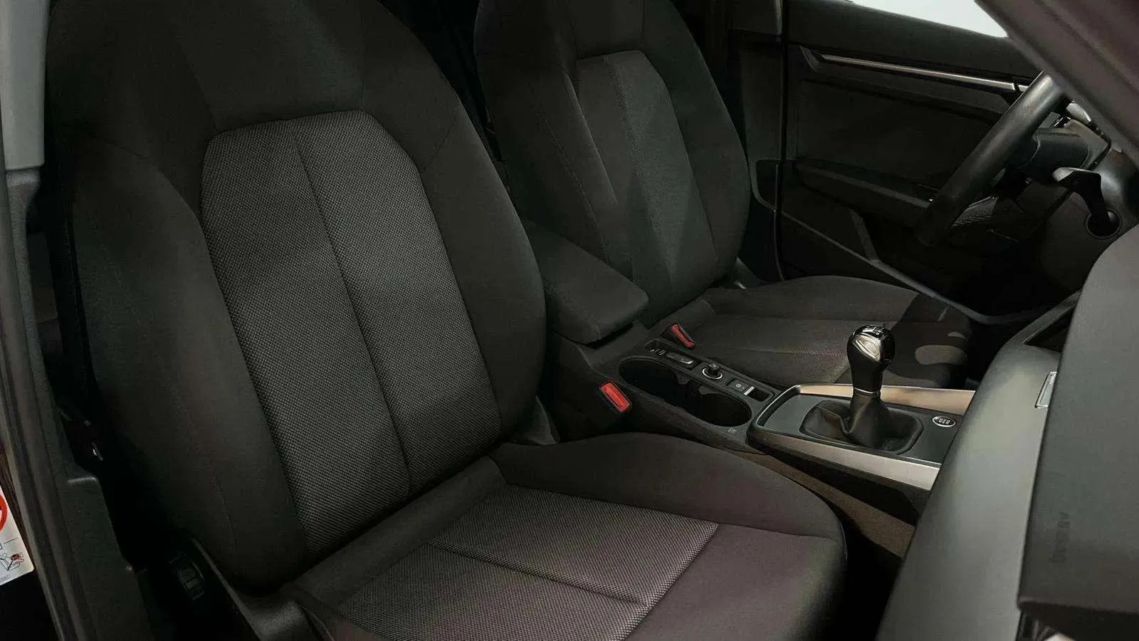 Audi A3 Sportback 30 TDI - foto 19
