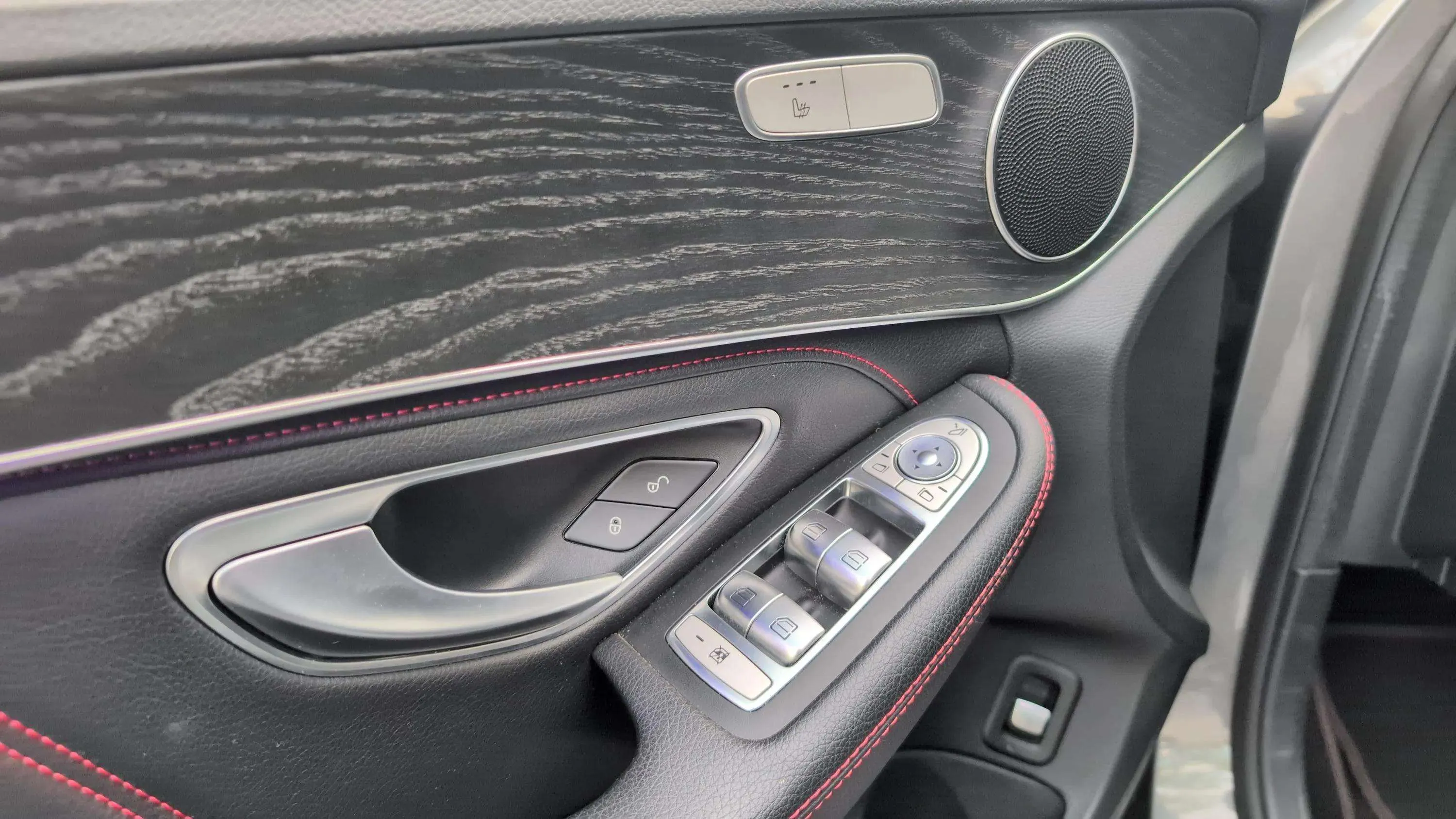 Mercedes-Benz Clase C Mercedes-AMG C 43 4MATIC - foto 23