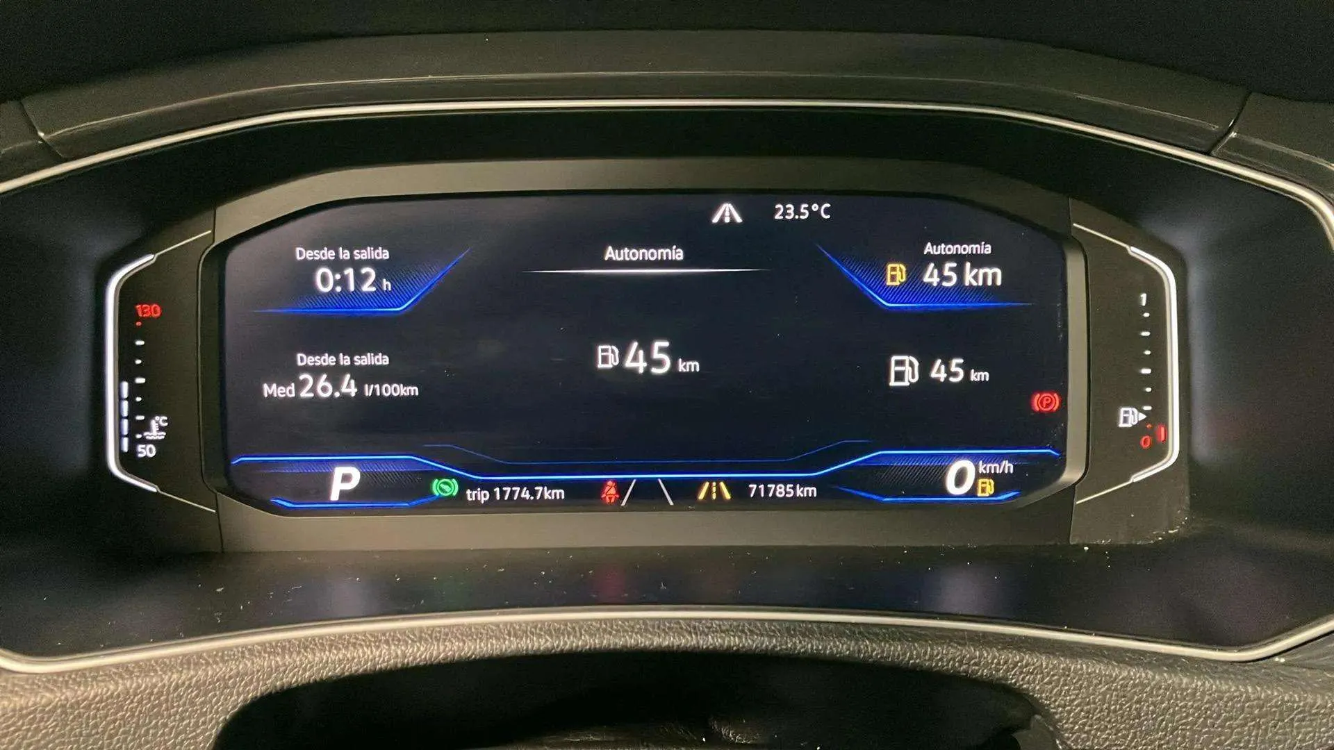 Volkswagen T-Roc Sport 2.0 TSI 4 Motion DSG - foto 8