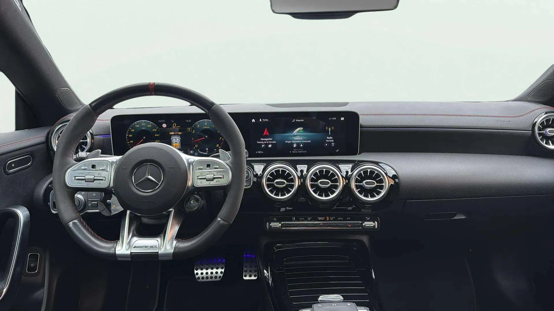 Mercedes-Benz CLA Mercedes-AMG 45 4MATIC+ Shooting Bra - foto 11