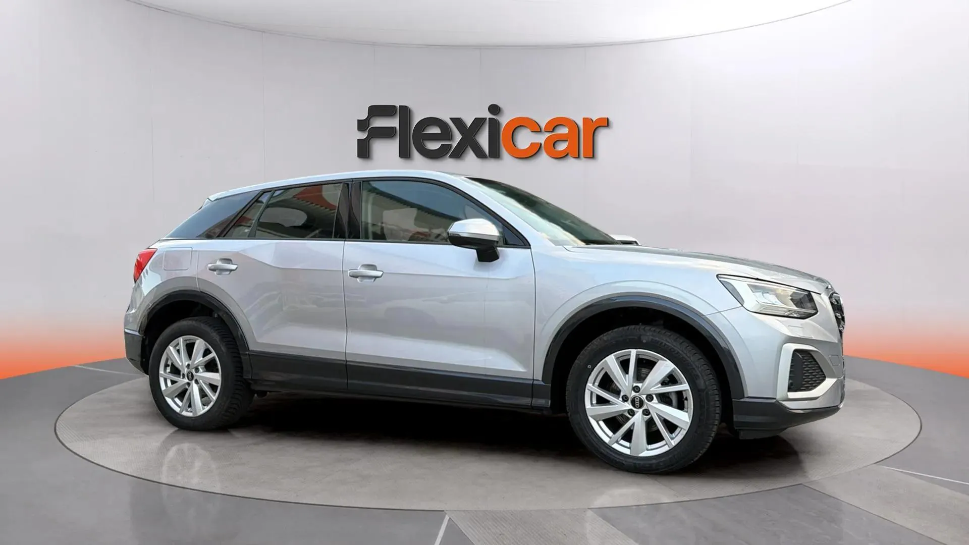 Audi Q2 Advanced 35 TFSI S tronic - foto 4
