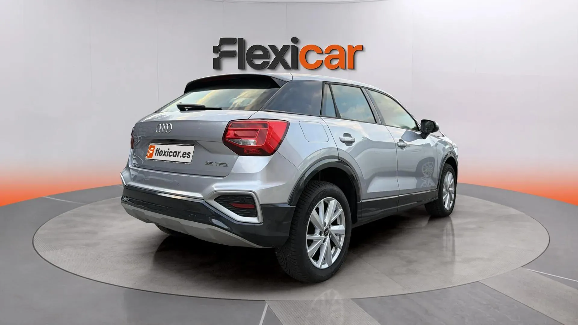 Audi Q2 Adrenalin 35 TFSI S tronic - foto 5