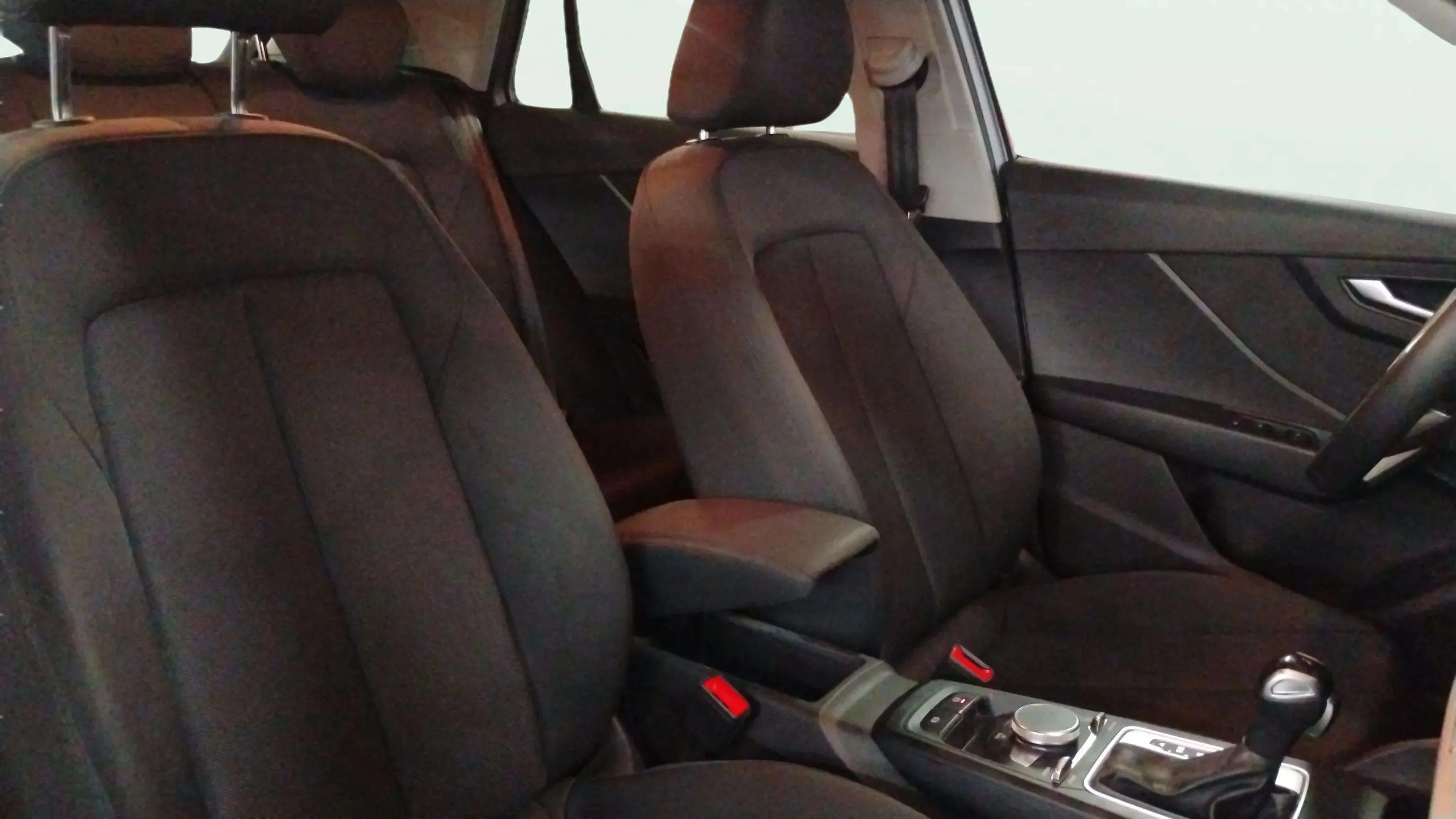 Audi Q2 Adrenalin 35 TFSI S tronic - foto 16