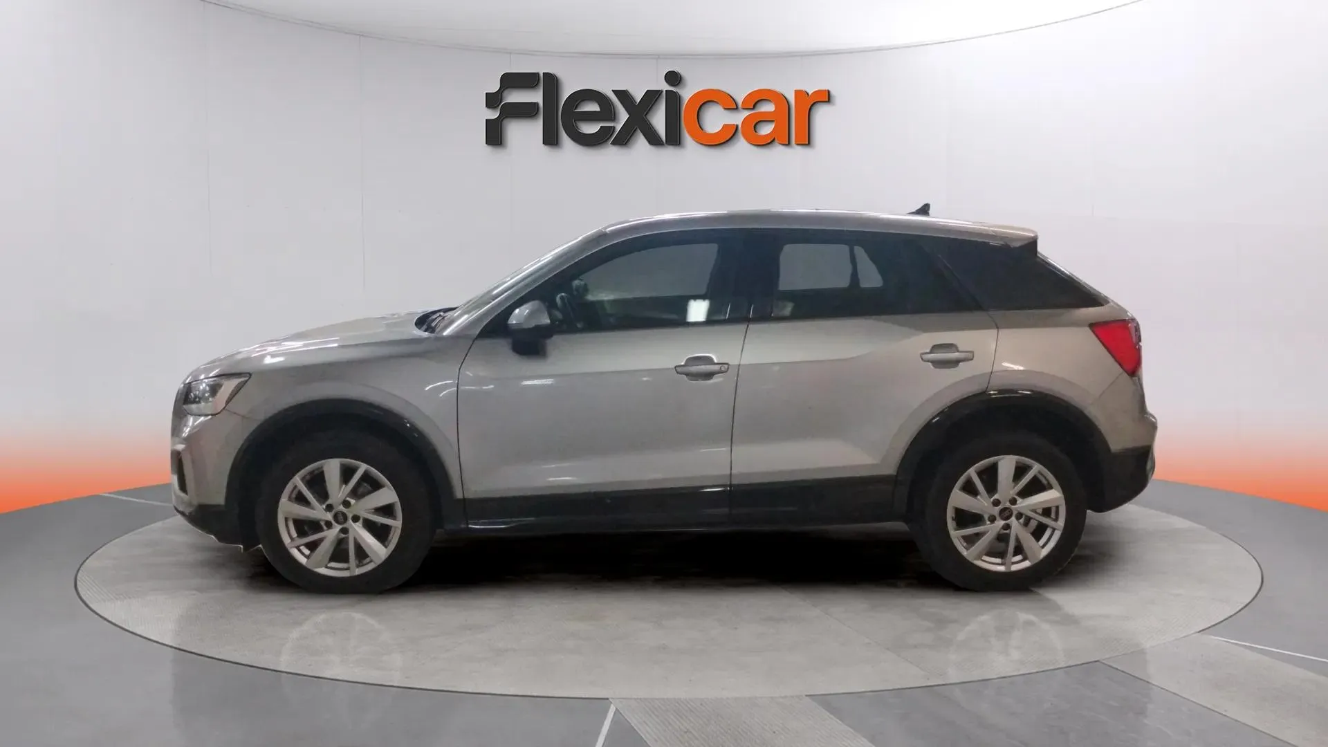 Audi Q2 Adrenalin 35 TFSI S tronic - foto 5