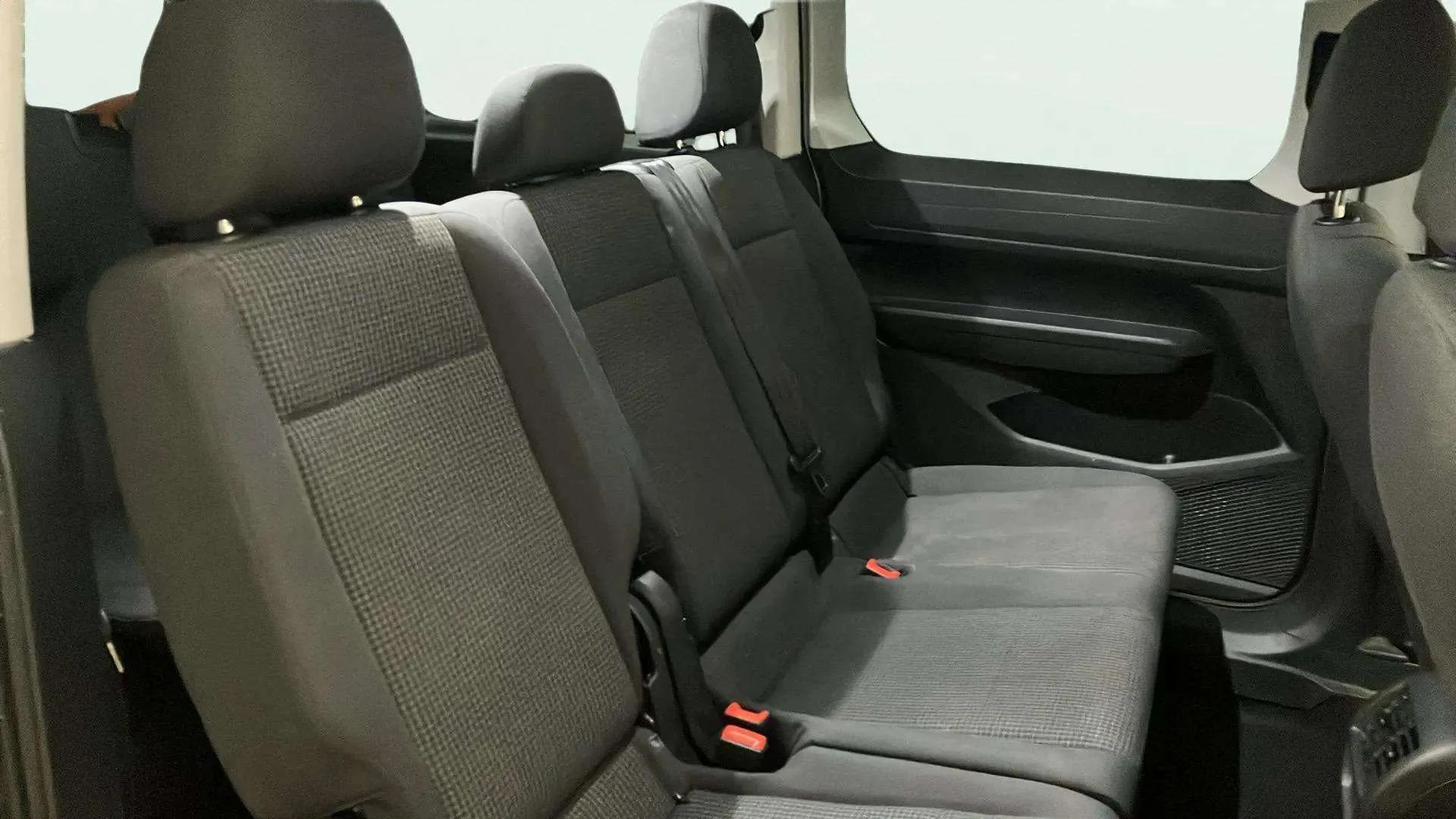 Volkswagen Caddy Maxi Origin 2.0 TDI DSG - foto 14