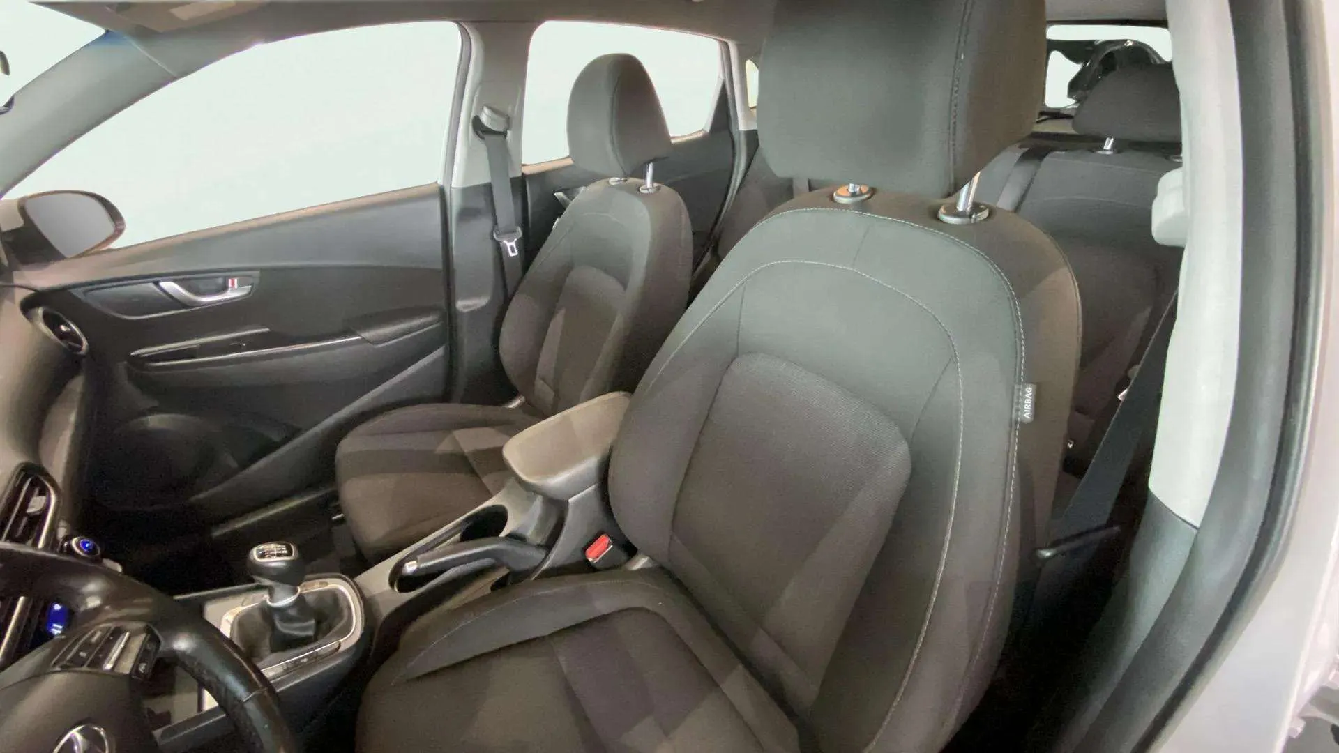 Hyundai Kona 1.0 T-GDi Klass 4x2 - foto 11