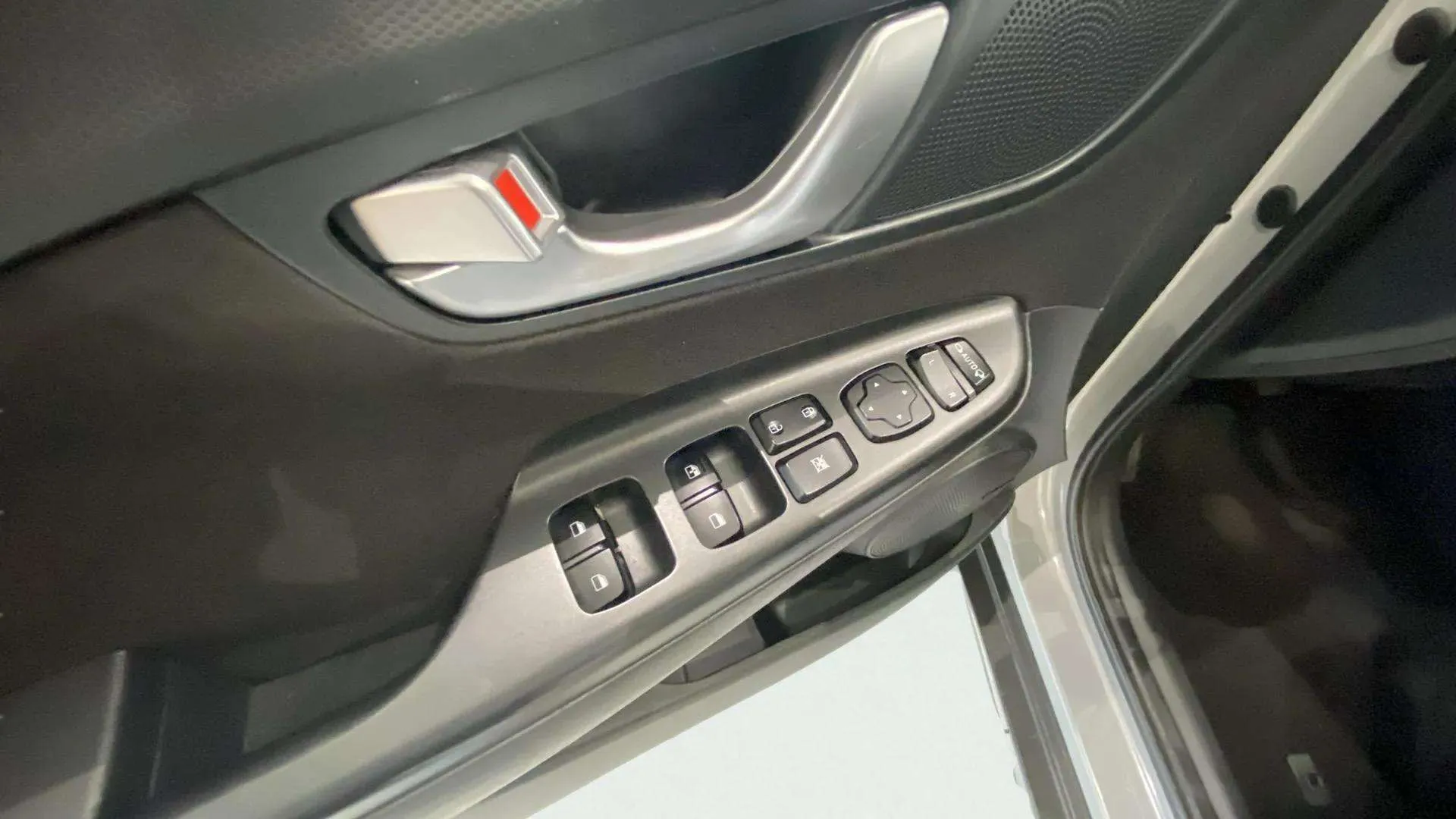 Hyundai Kona 1.0 T-GDi Klass 4x2 - foto 19
