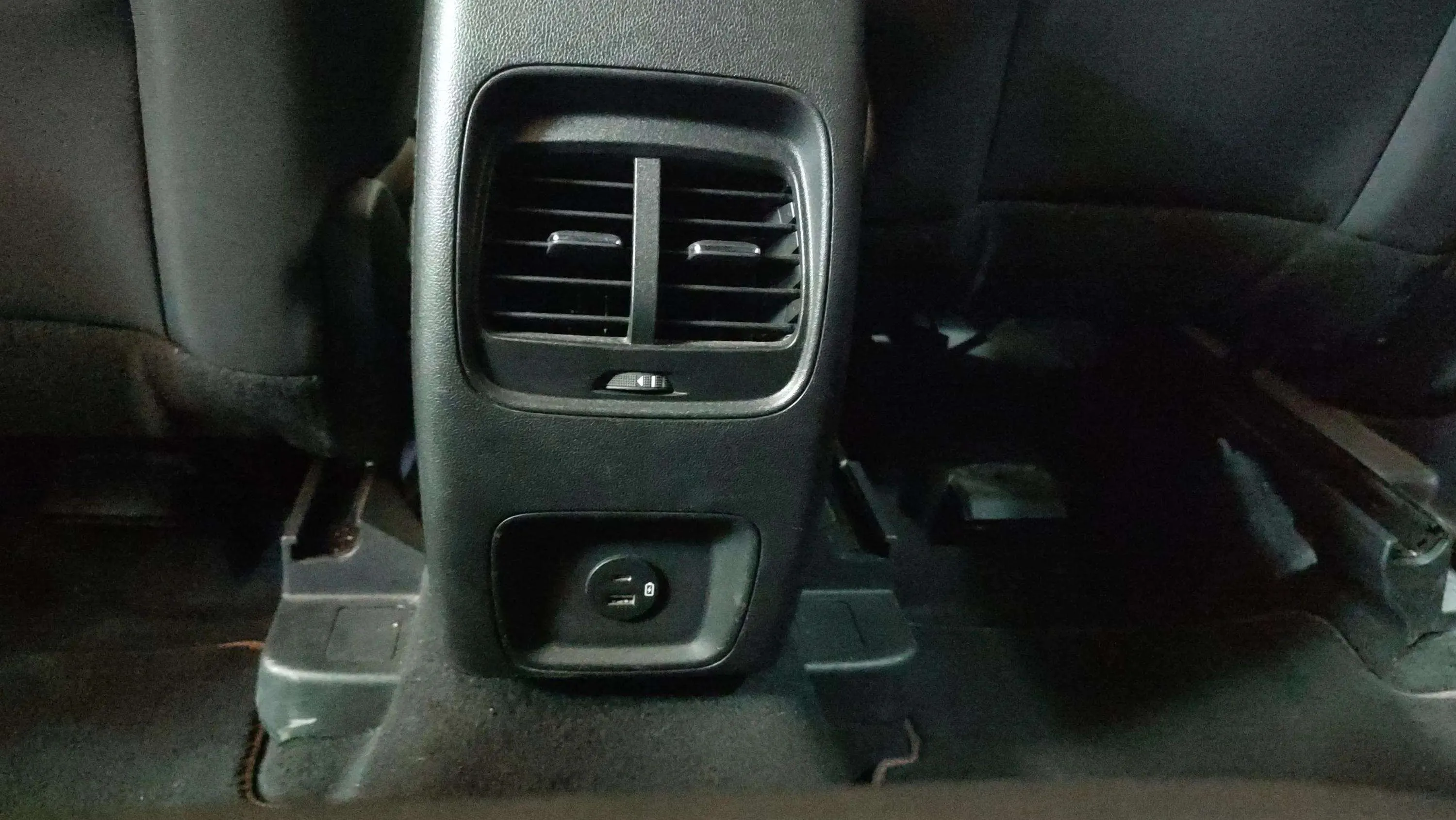 Ford Kuga ST-Line 1.5 EcoBlue - foto 25