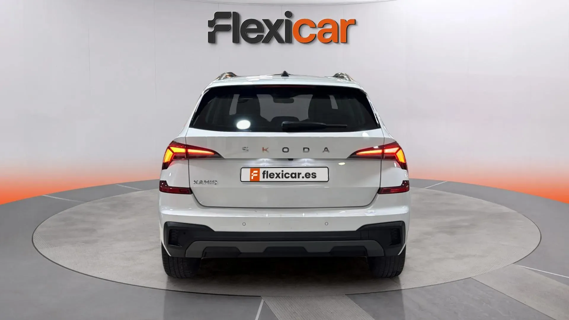 Škoda Kamiq 1.0 TSI DSG Selection - foto 6