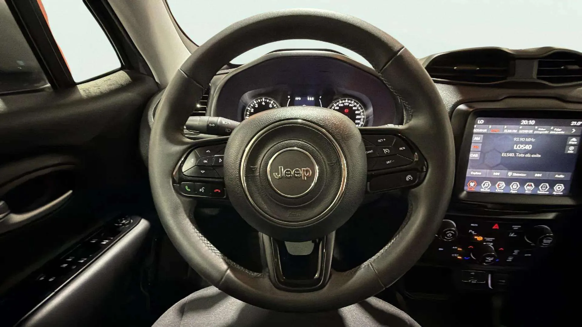 Jeep Renegade Limited 1.0G 120MT6 4x2 - foto 10