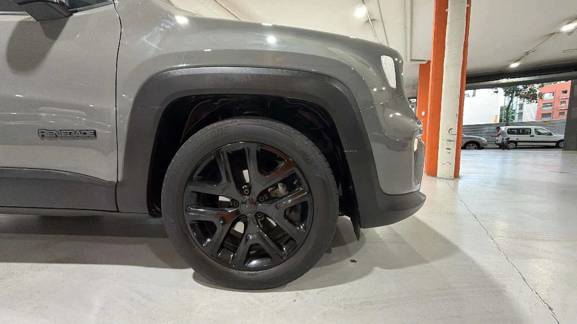 Jeep Renegade Limited 1.0G 120MT6 4x2 - foto 14