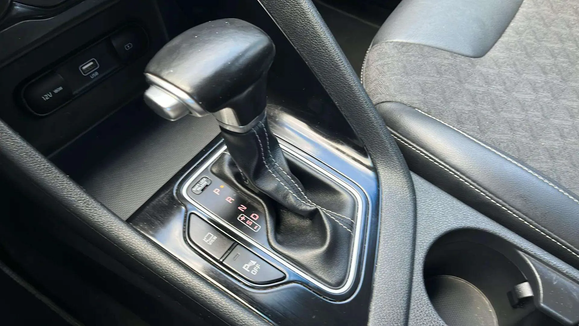 Kia Niro 1.6 GDi HEV Drive - foto 19