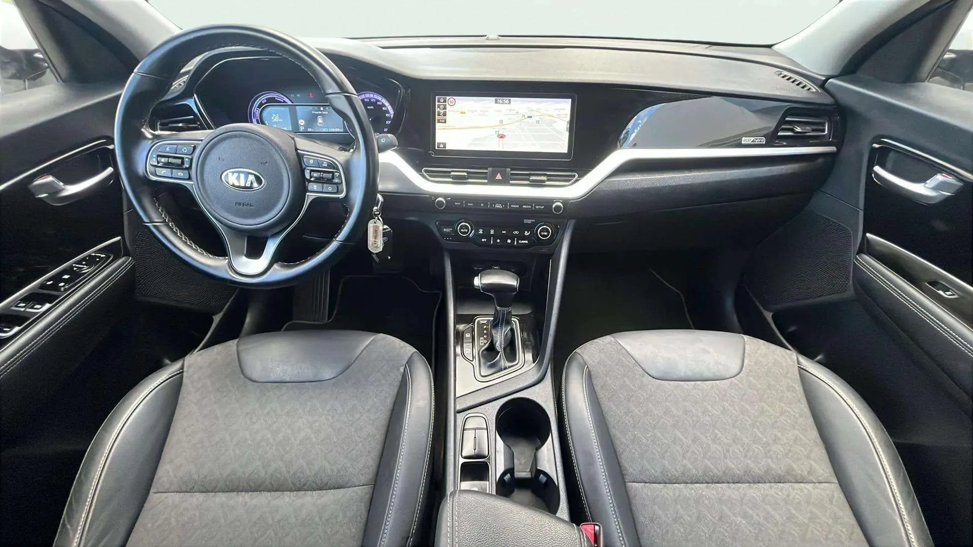 Kia Niro 1.6 GDi HEV Drive - foto 16