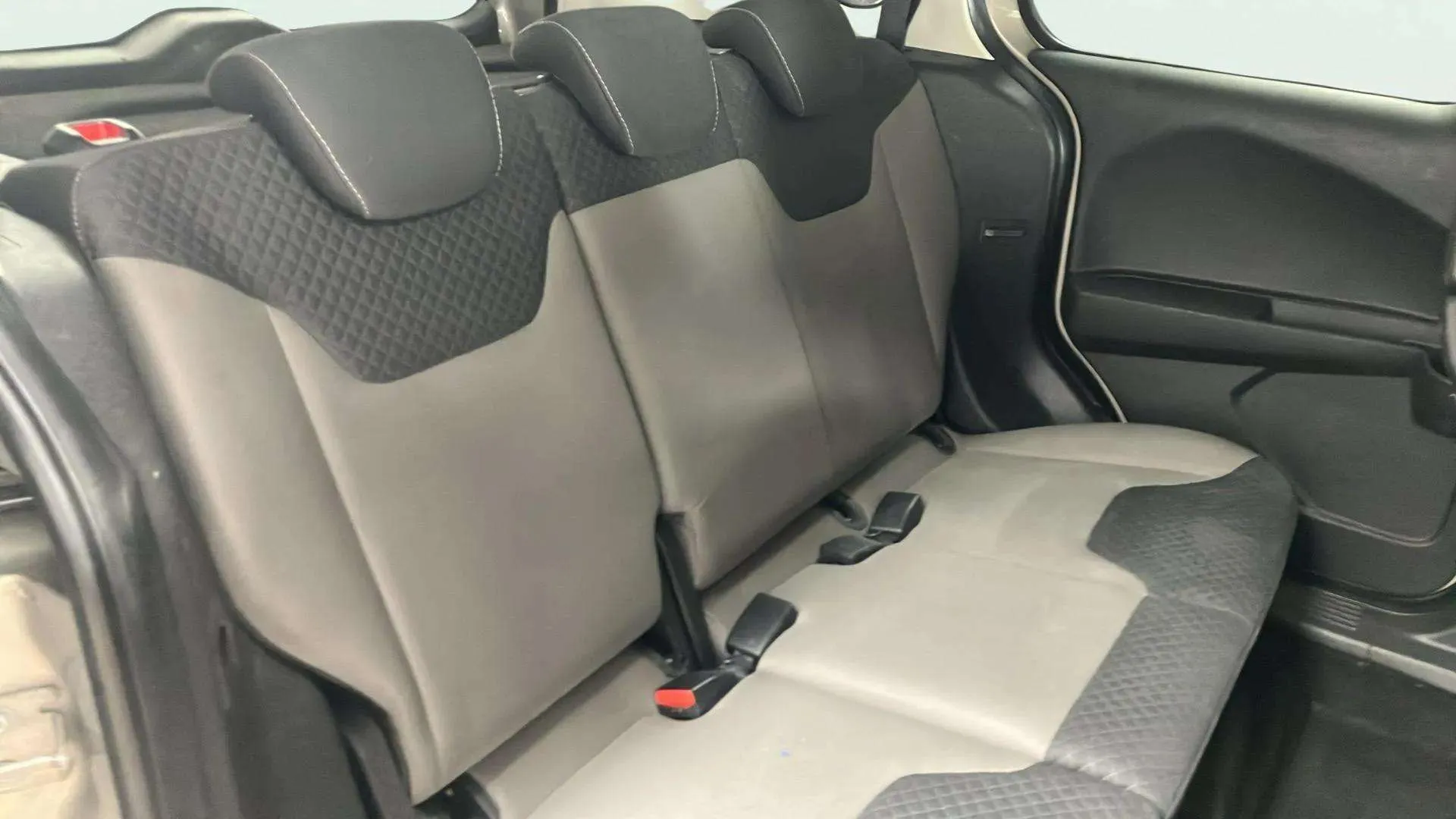Ford Tourneo Courier 1.0 EcoBoost Ambiente - foto 13