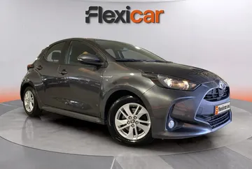 toyota yaris 15 120h active tech hibrido no enchufable automatica torrevieja 903000000211915