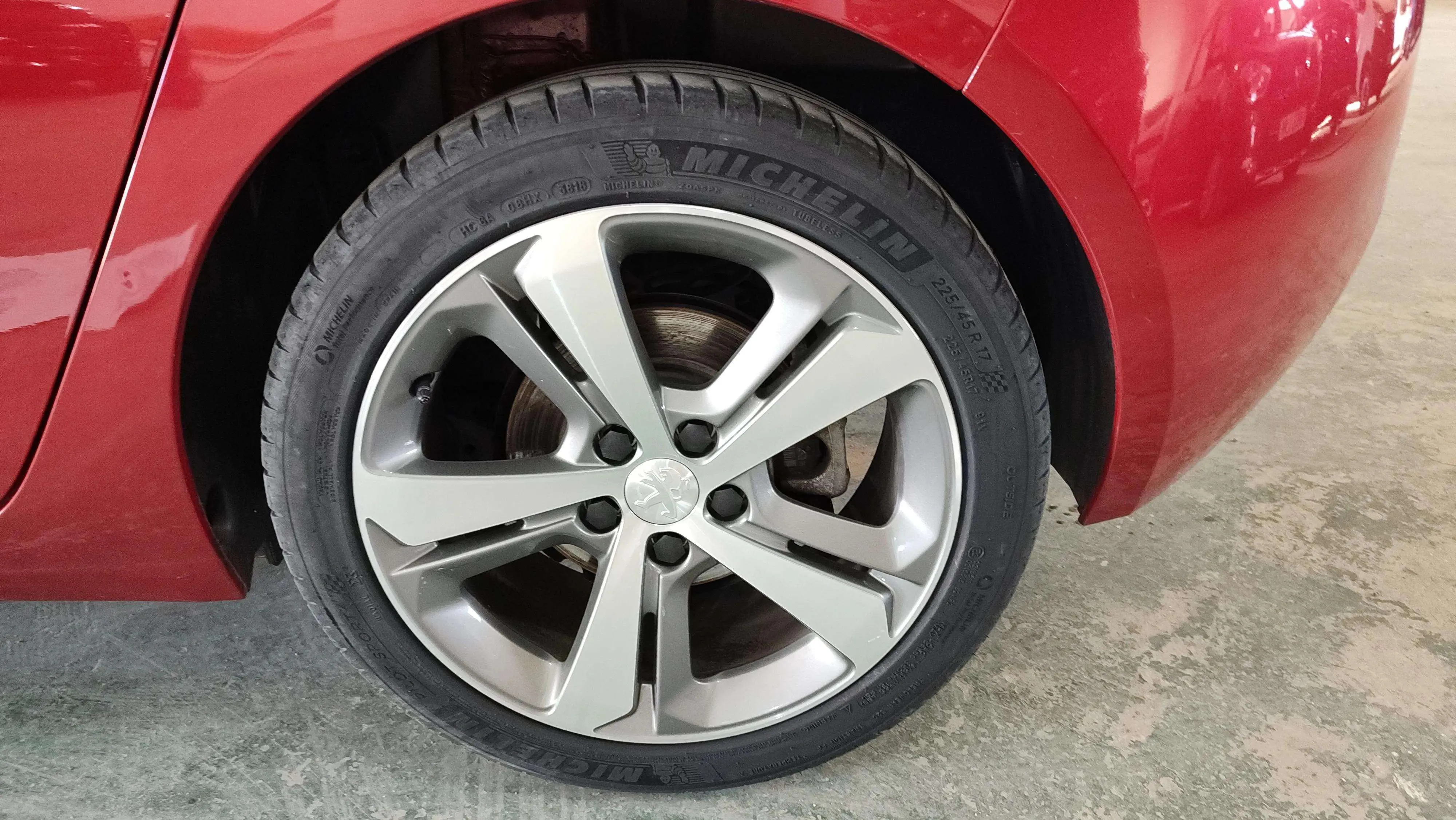 Peugeot 308 Allure 1.2 PureTech - foto 25