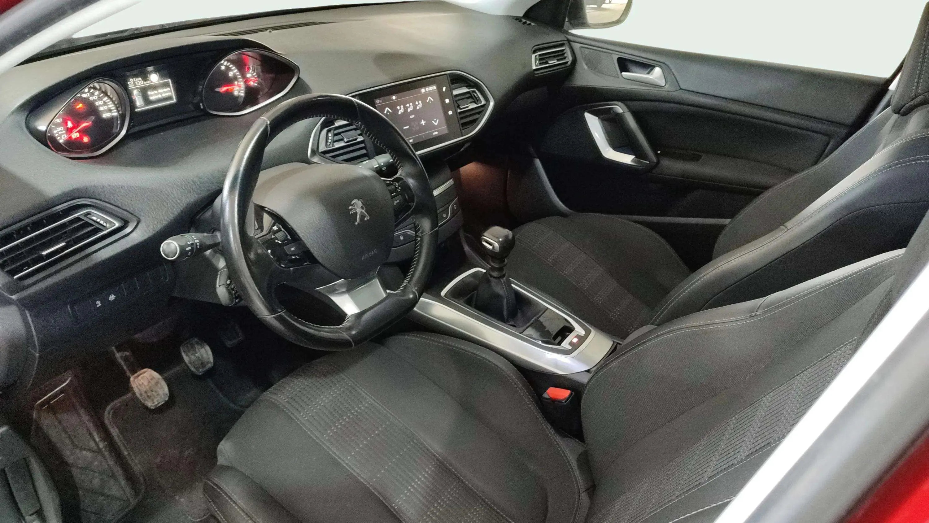 Peugeot 308 Allure 1.2 PureTech - foto 6