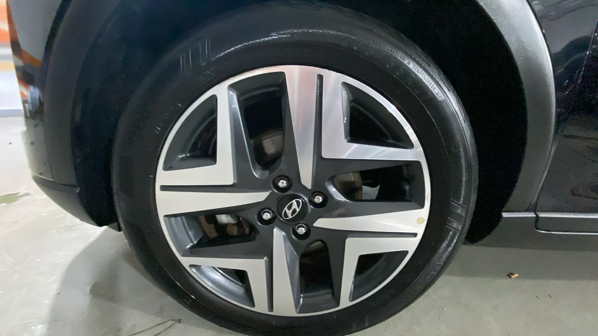Hyundai Bayon 1.0 T-GDi 48V Essence - foto 24