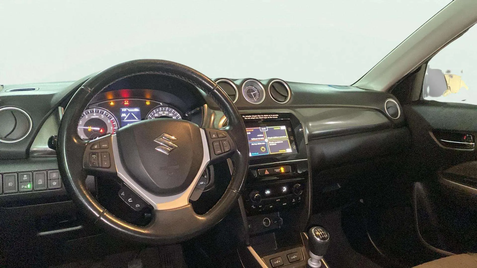 Suzuki Vitara 1.4 T GLX Mild Hybrid - foto 9