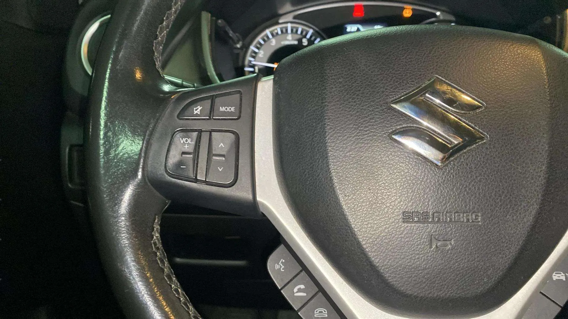 Suzuki Vitara 1.4 T GLX Mild Hybrid - foto 11