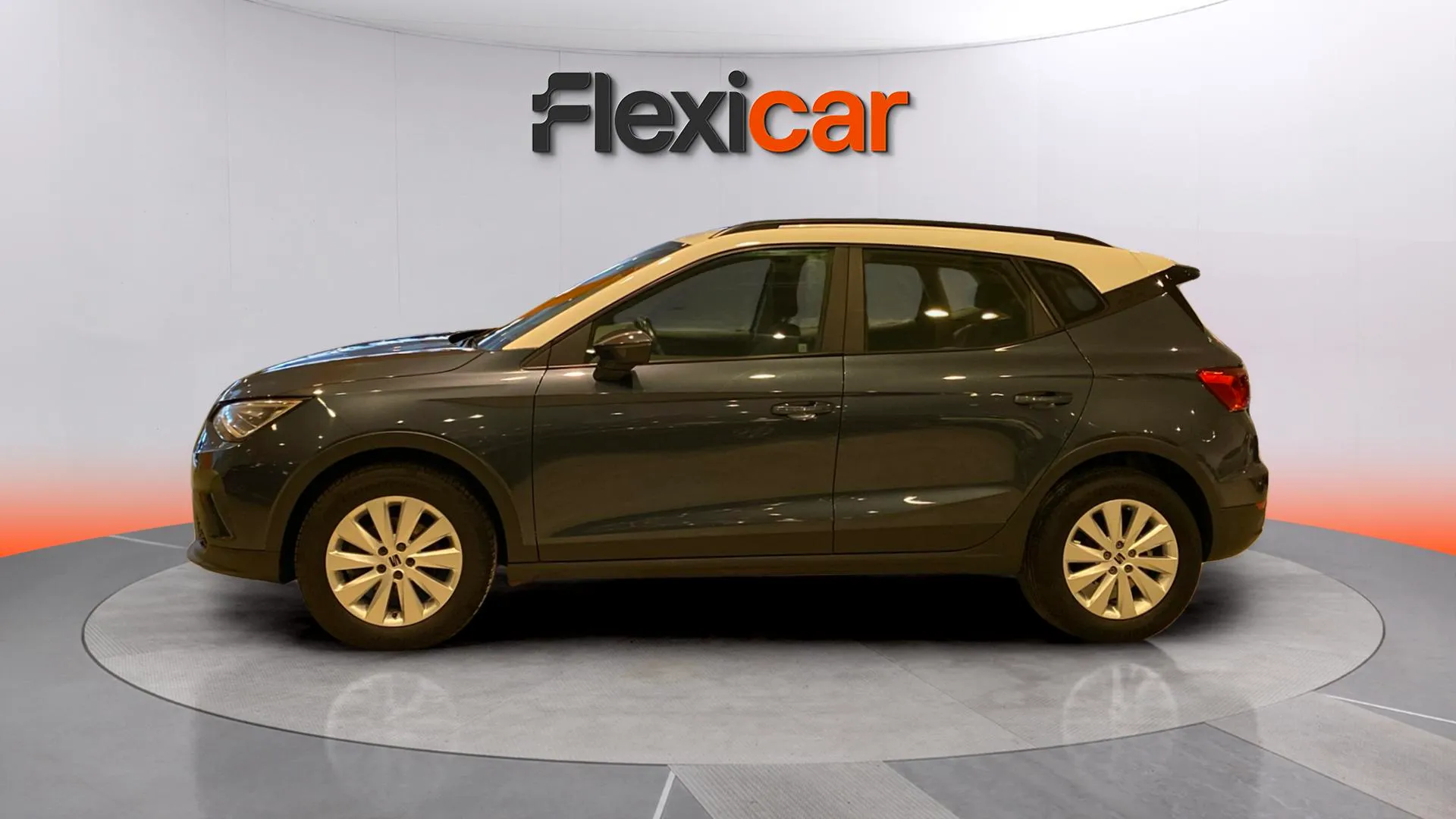 SEAT Arona 1.0 TSI DSG Style - foto 4