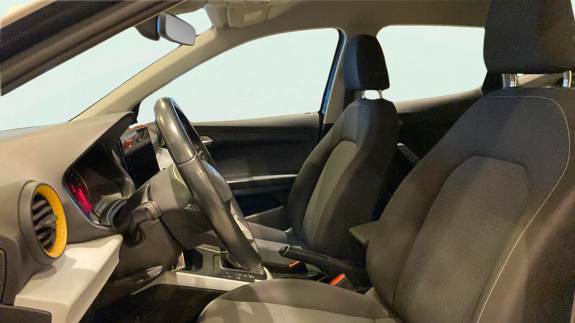 SEAT Arona 1.0 TSI DSG Style - foto 10