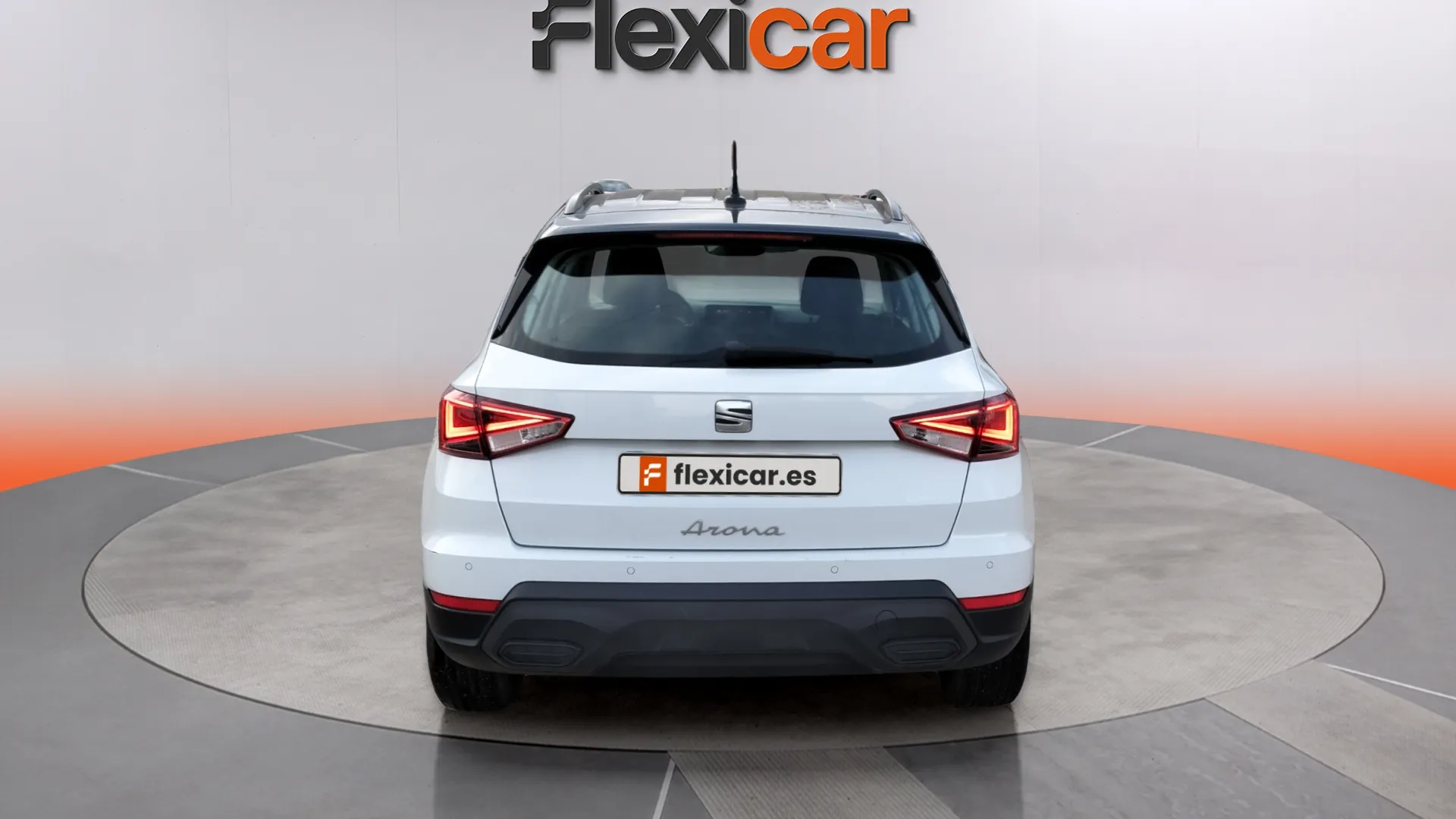 SEAT Arona 1.0 TSI DSG Style - foto 4