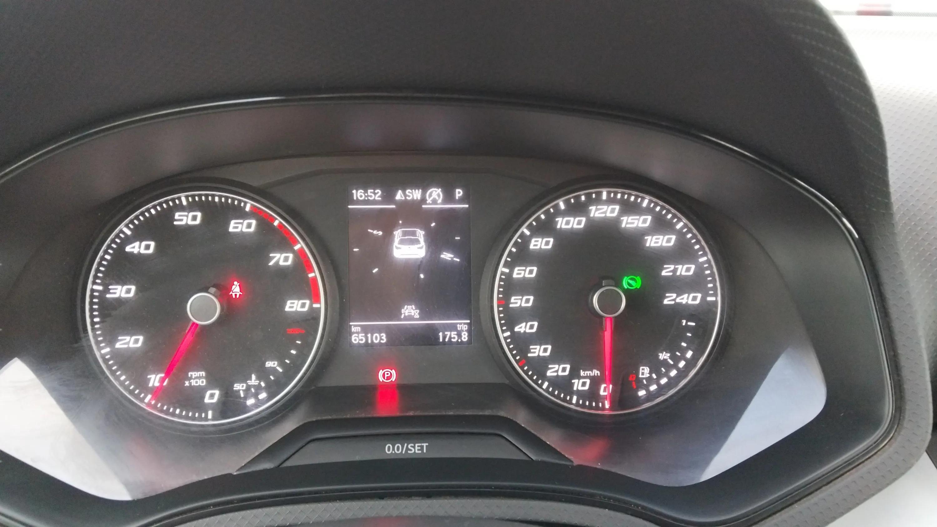 SEAT Arona 1.0 TSI DSG Style - foto 10