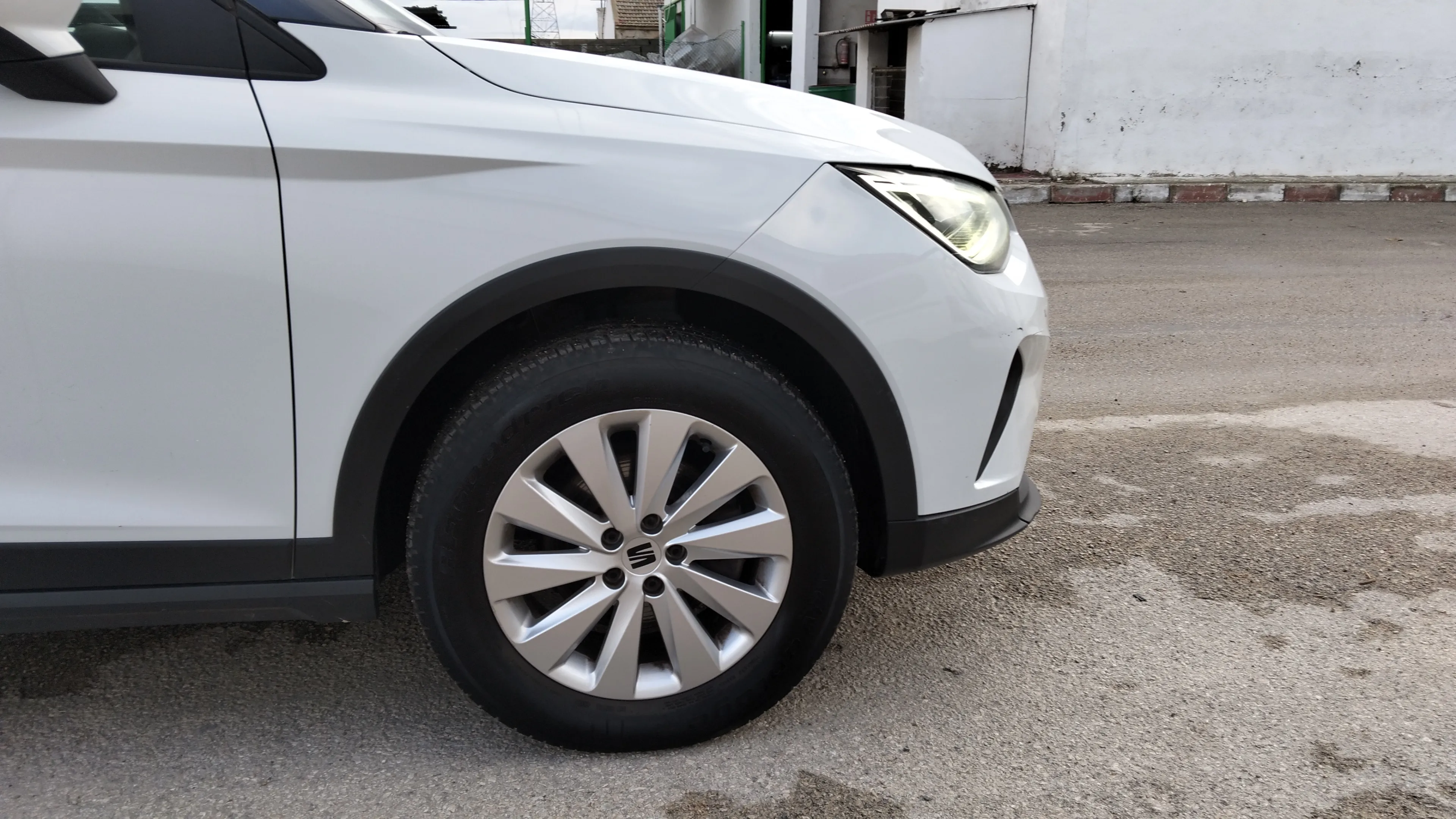 SEAT Arona 1.0 TSI DSG Style - foto 14