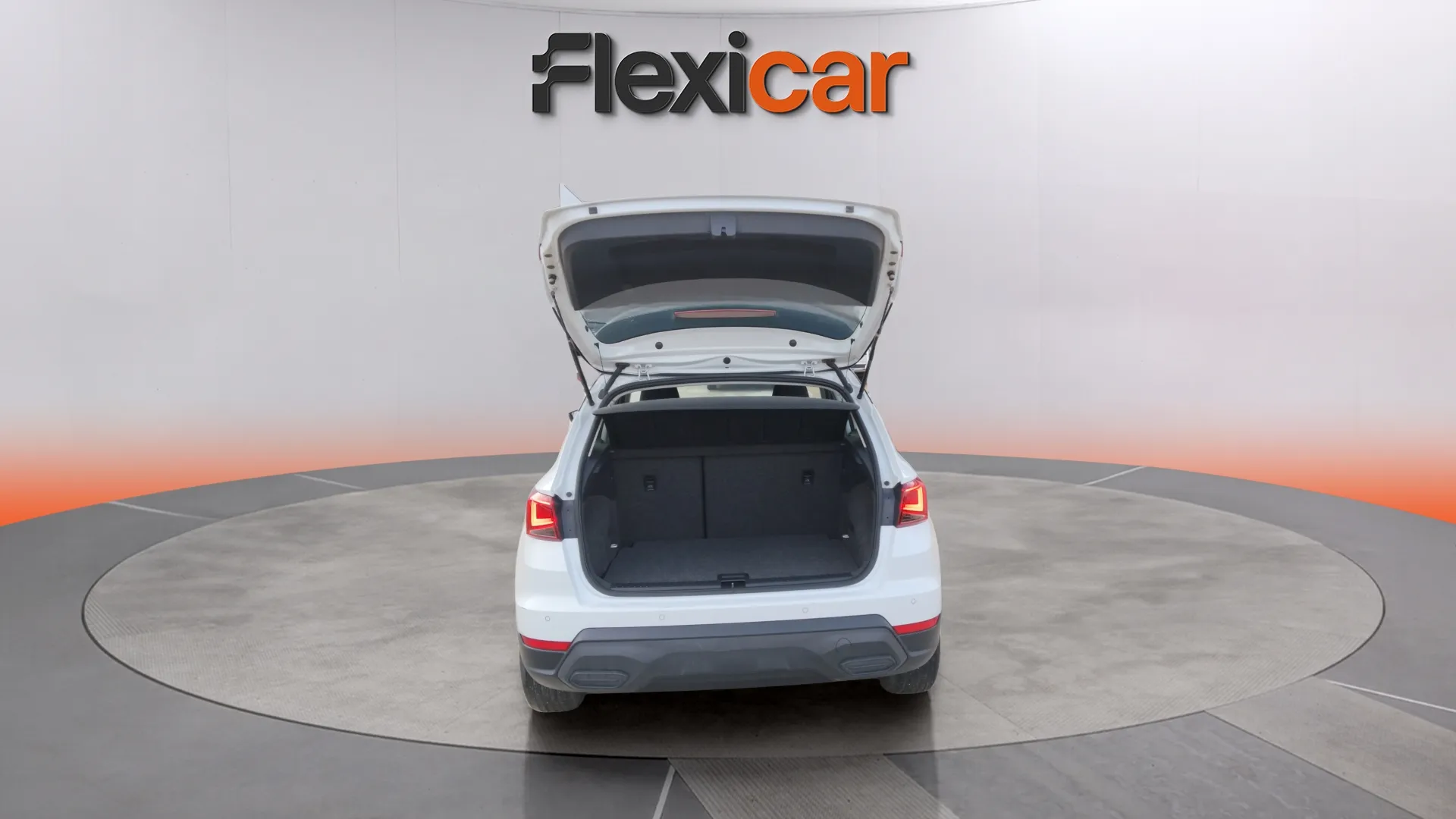 SEAT Arona 1.0 TSI DSG Style - foto 6