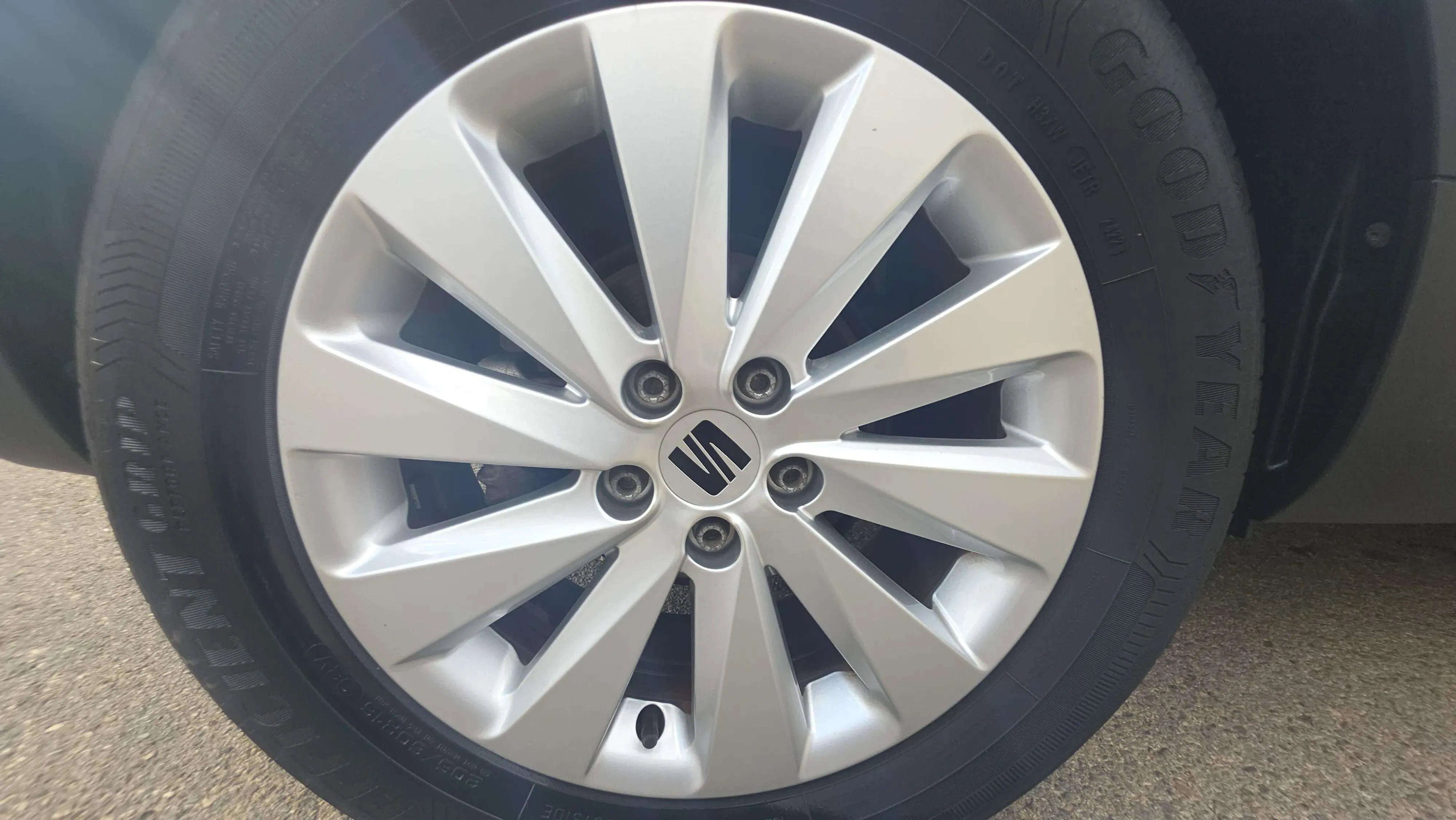 SEAT Arona 1.0 TSI DSG Style - foto 14