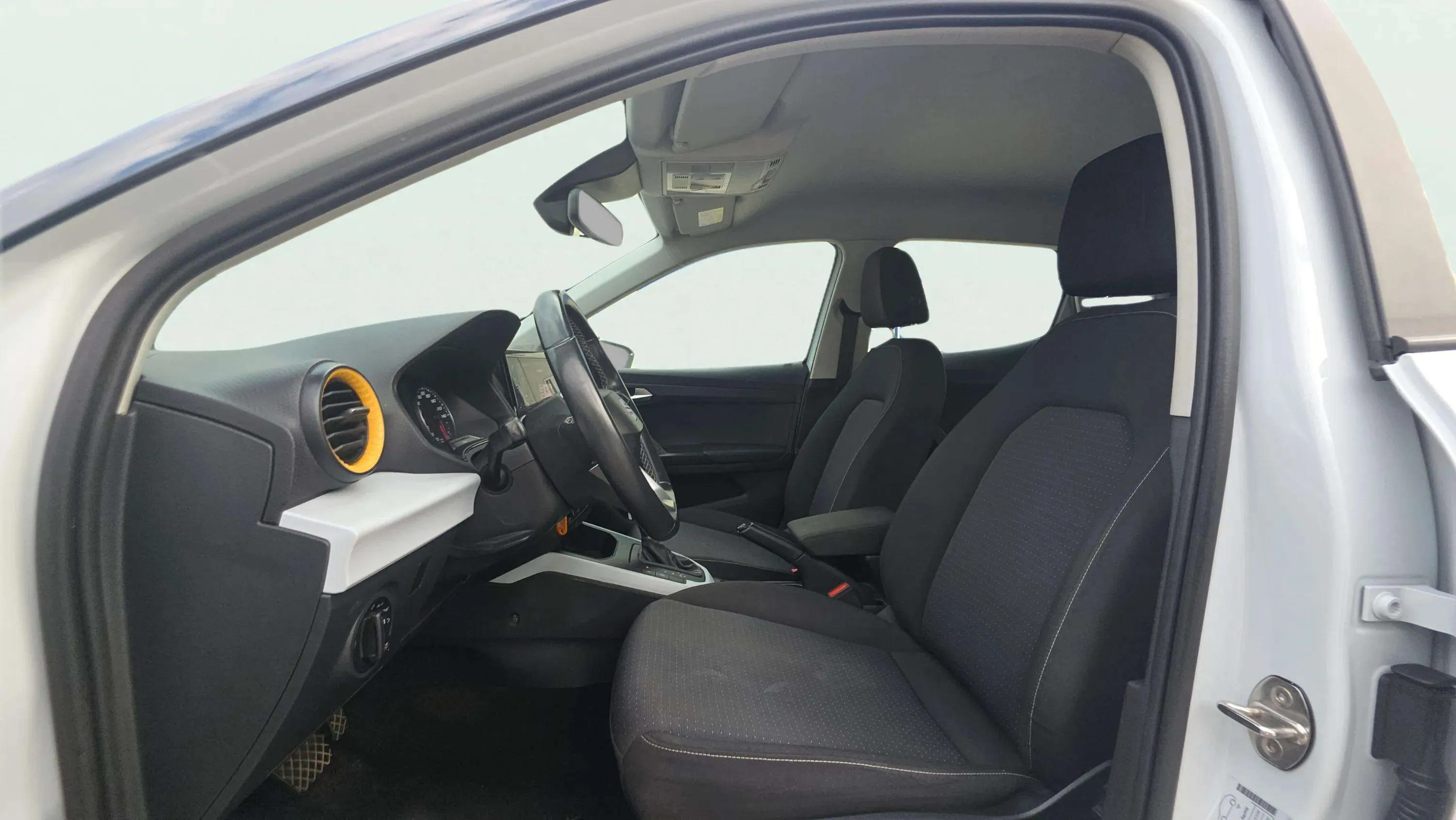 SEAT Arona 1.0 TSI DSG Style - foto 11