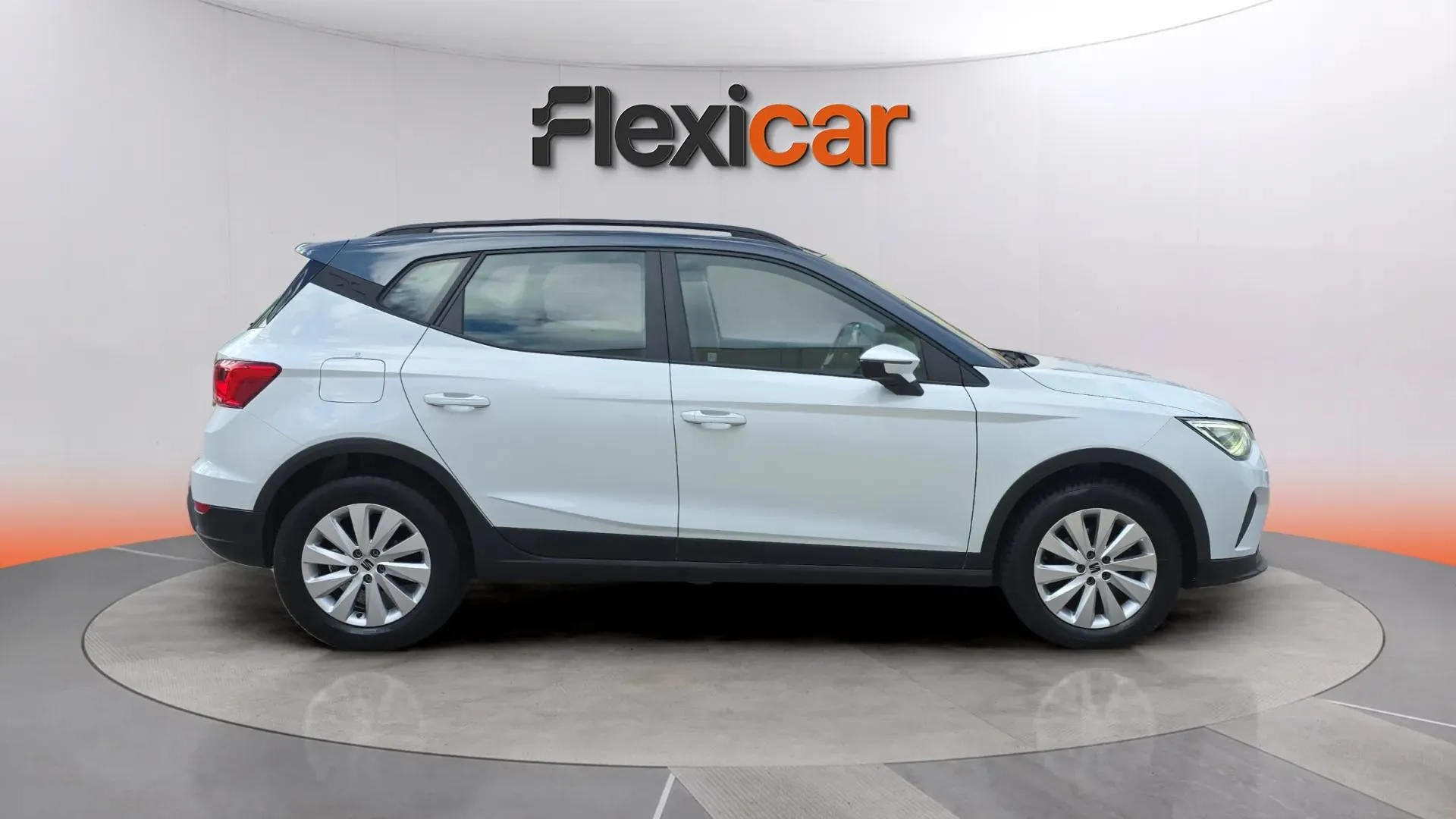 SEAT Arona 1.0 TSI DSG Style - foto 3