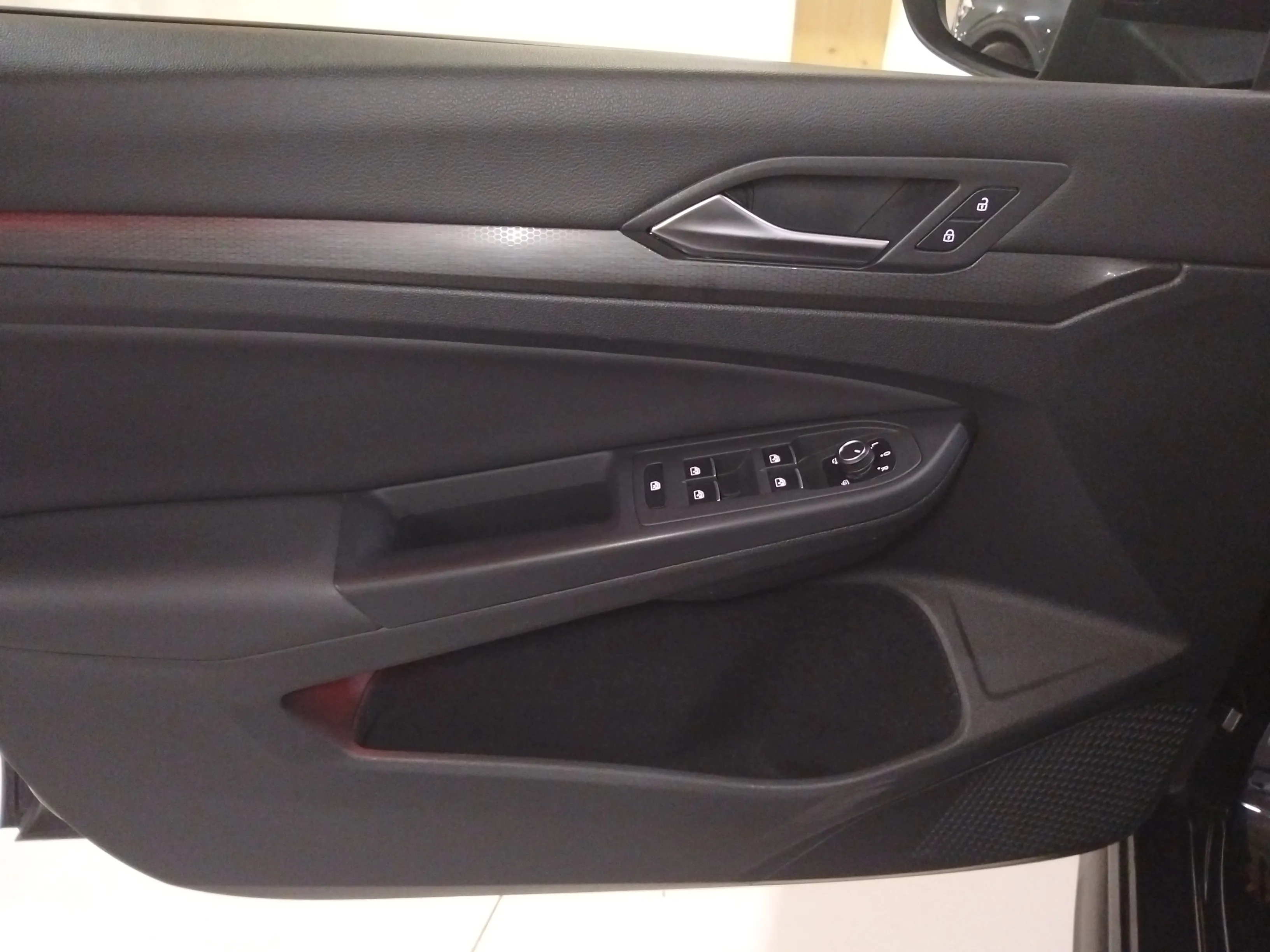 Volkswagen Golf GTI 2.0 TSI DSG - foto 19