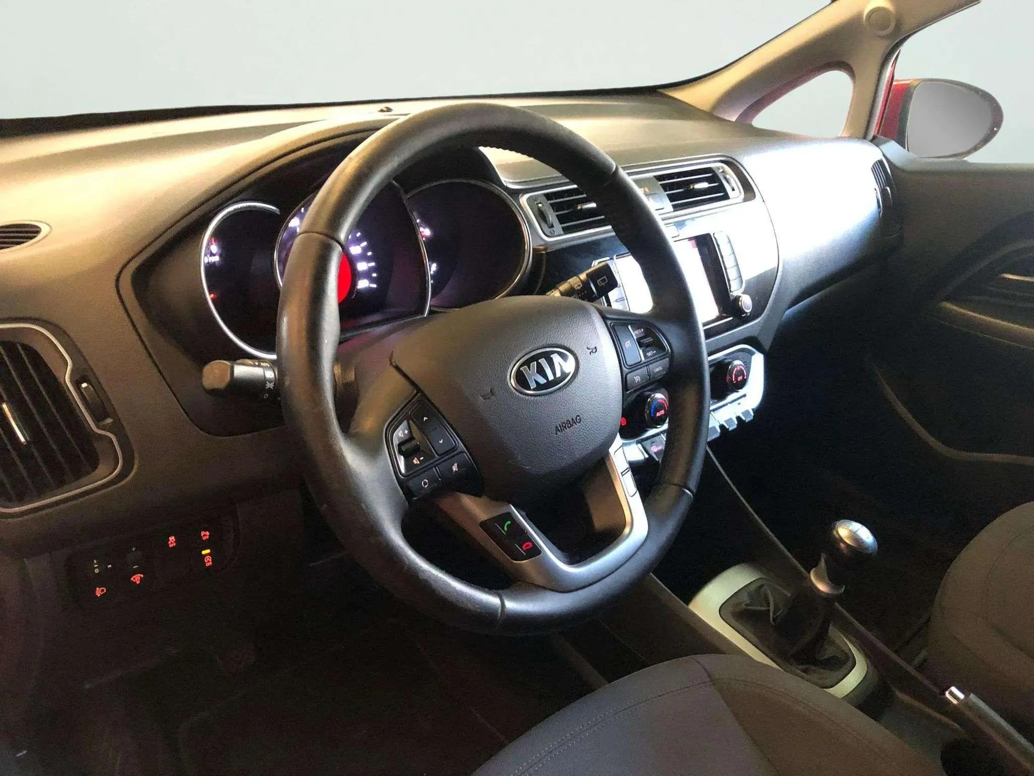 Kia Rio 1.2 Cvvt Concept - foto 5