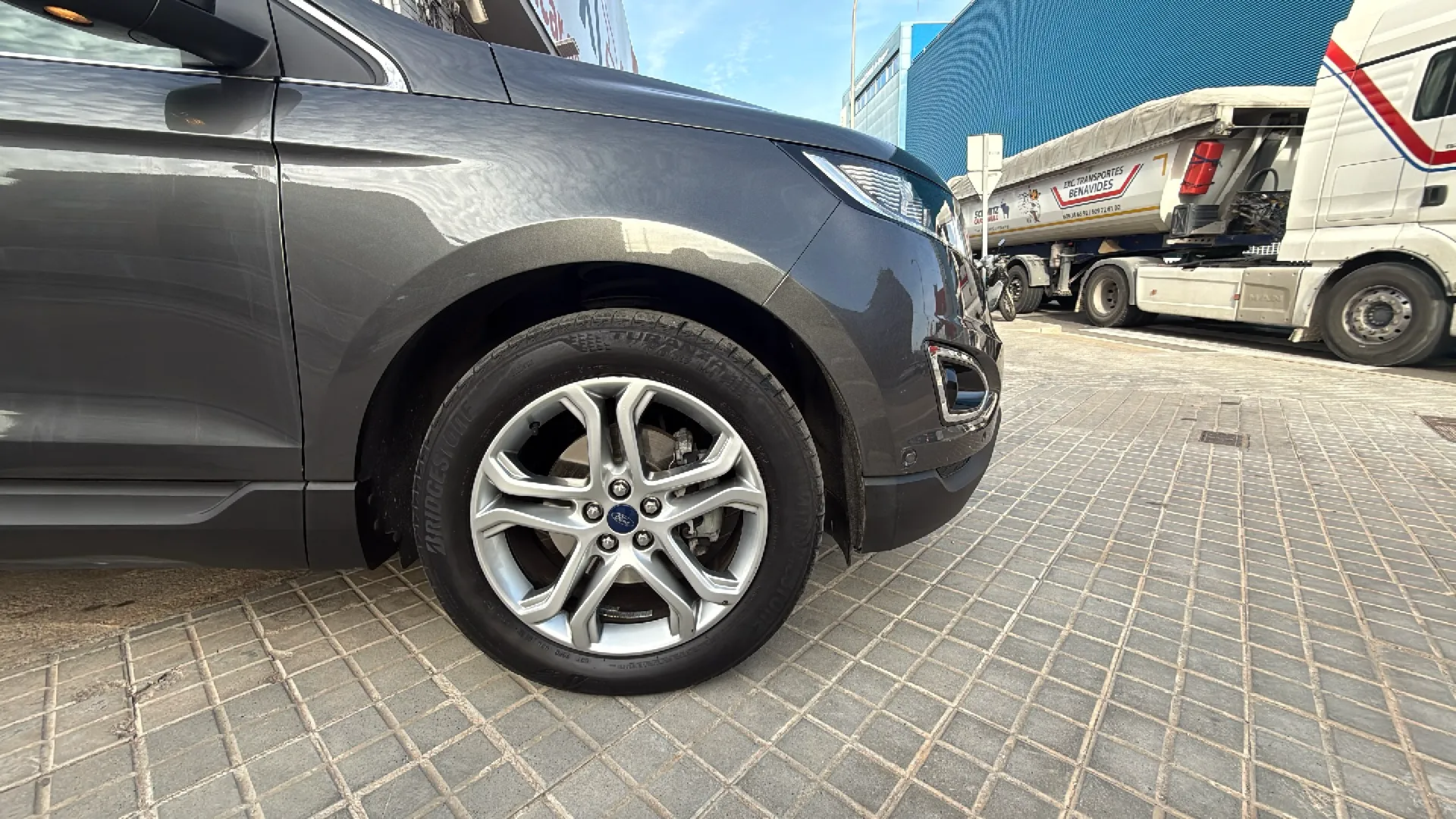 Ford Edge 2.0 TDCi Titanium 4WD - foto 9