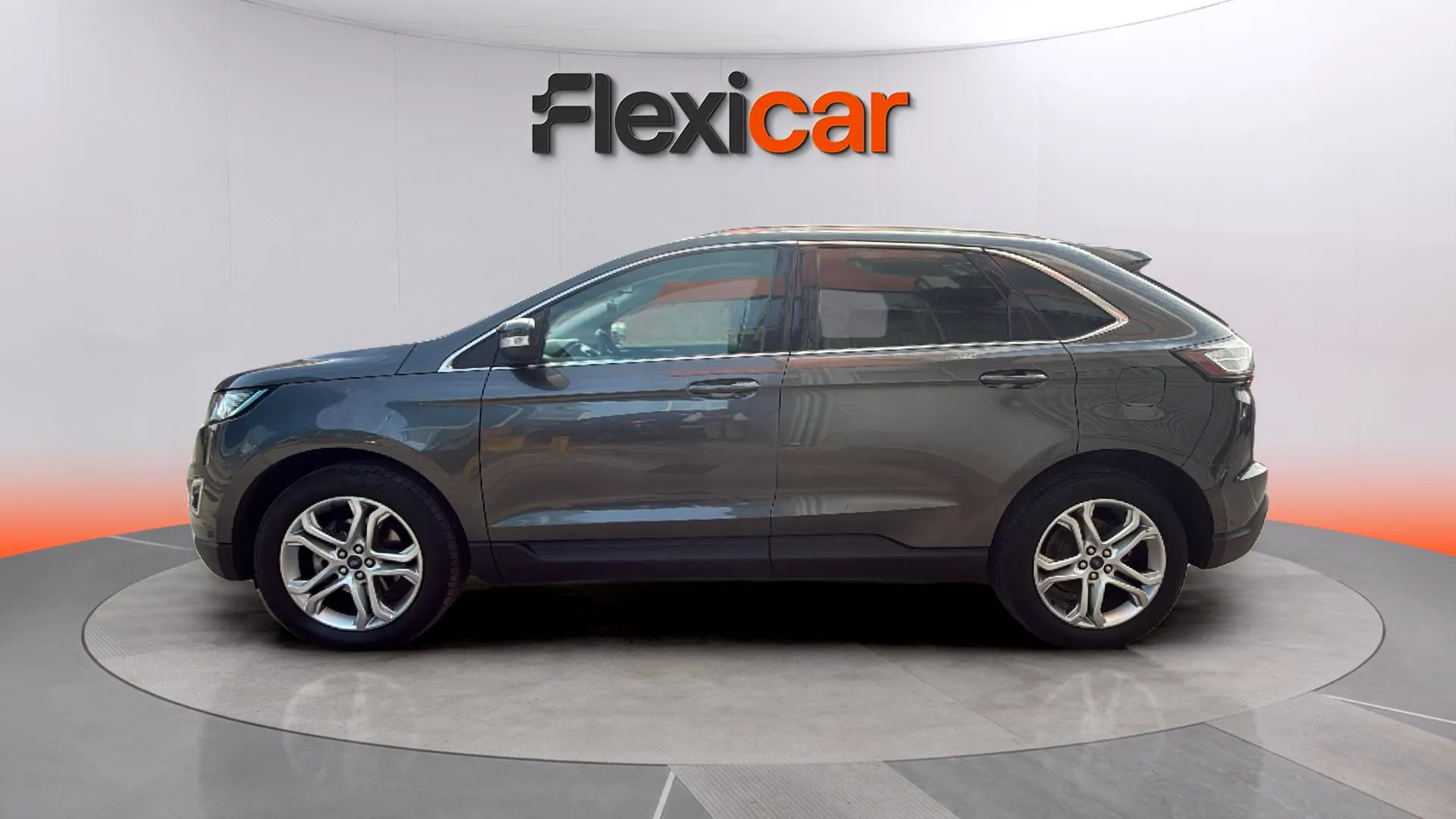 Ford Edge 2.0 TDCi Titanium 4WD - foto 8